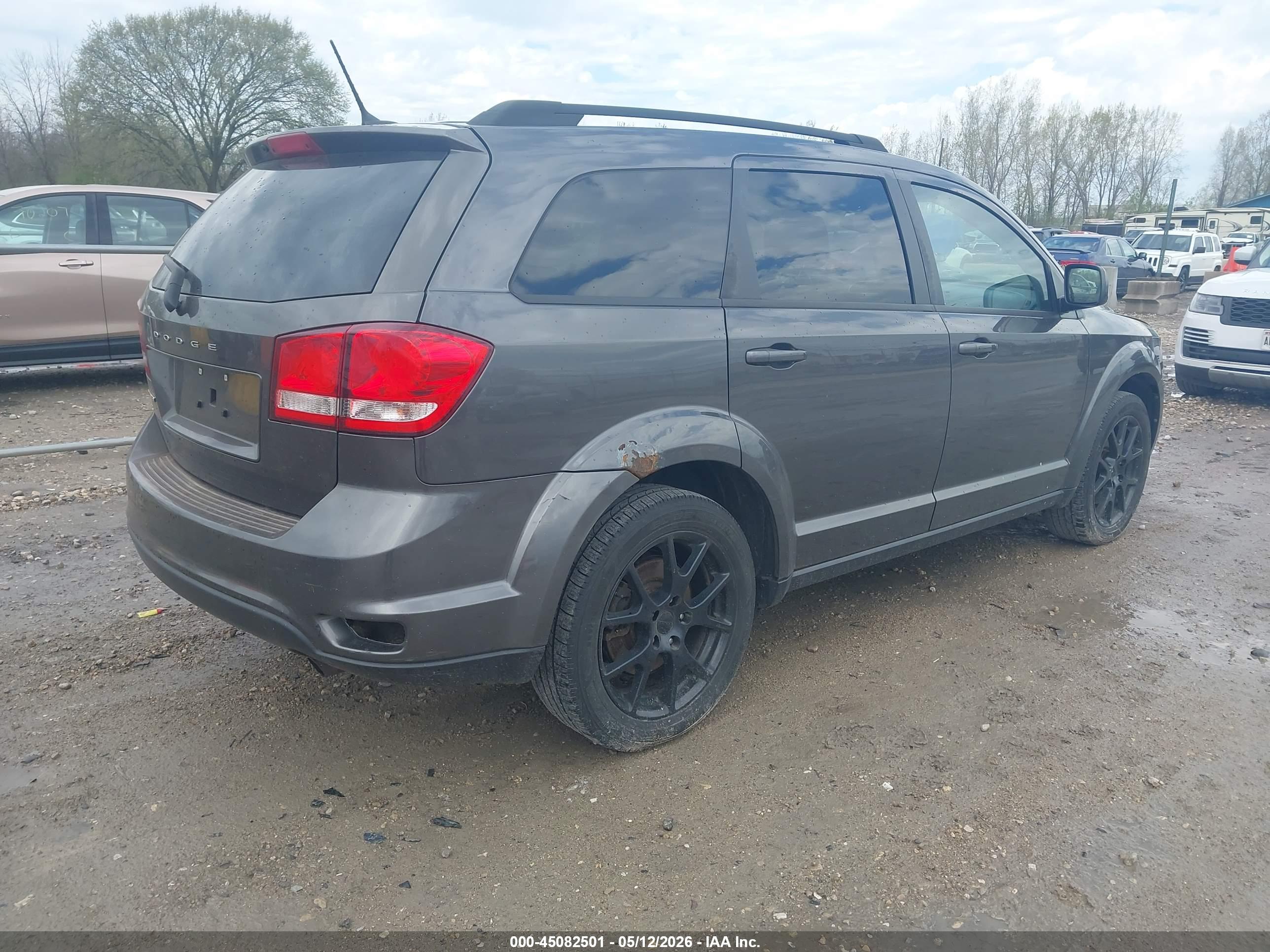 DODGE JOURNEY image 4