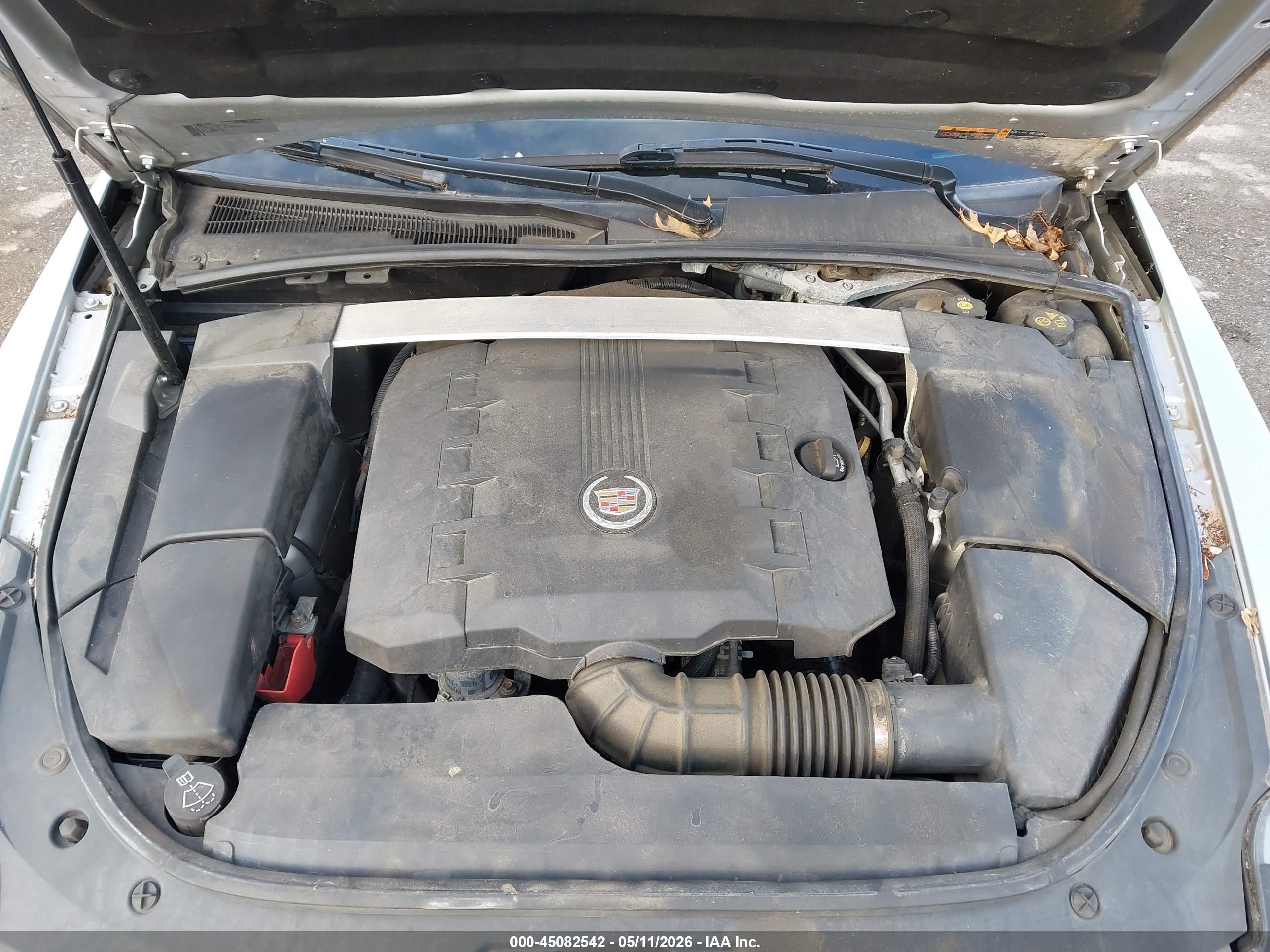 CADILLAC CTS image 10