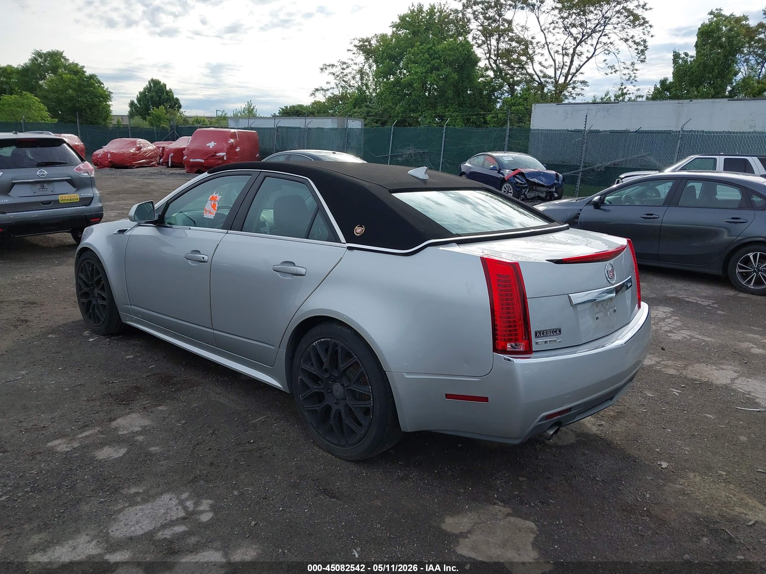 CADILLAC CTS image 3