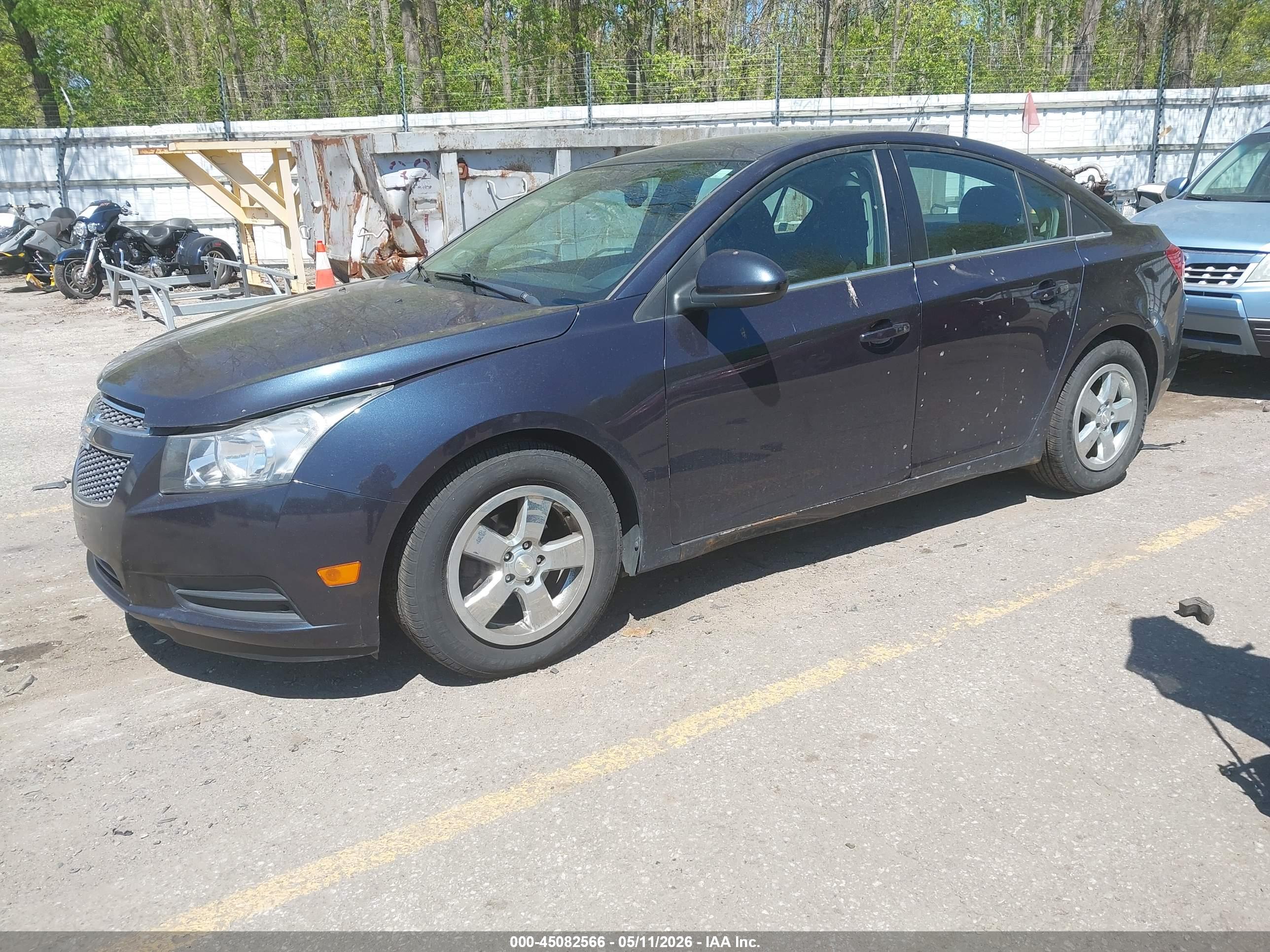 CHEVROLET CRUZE image 2