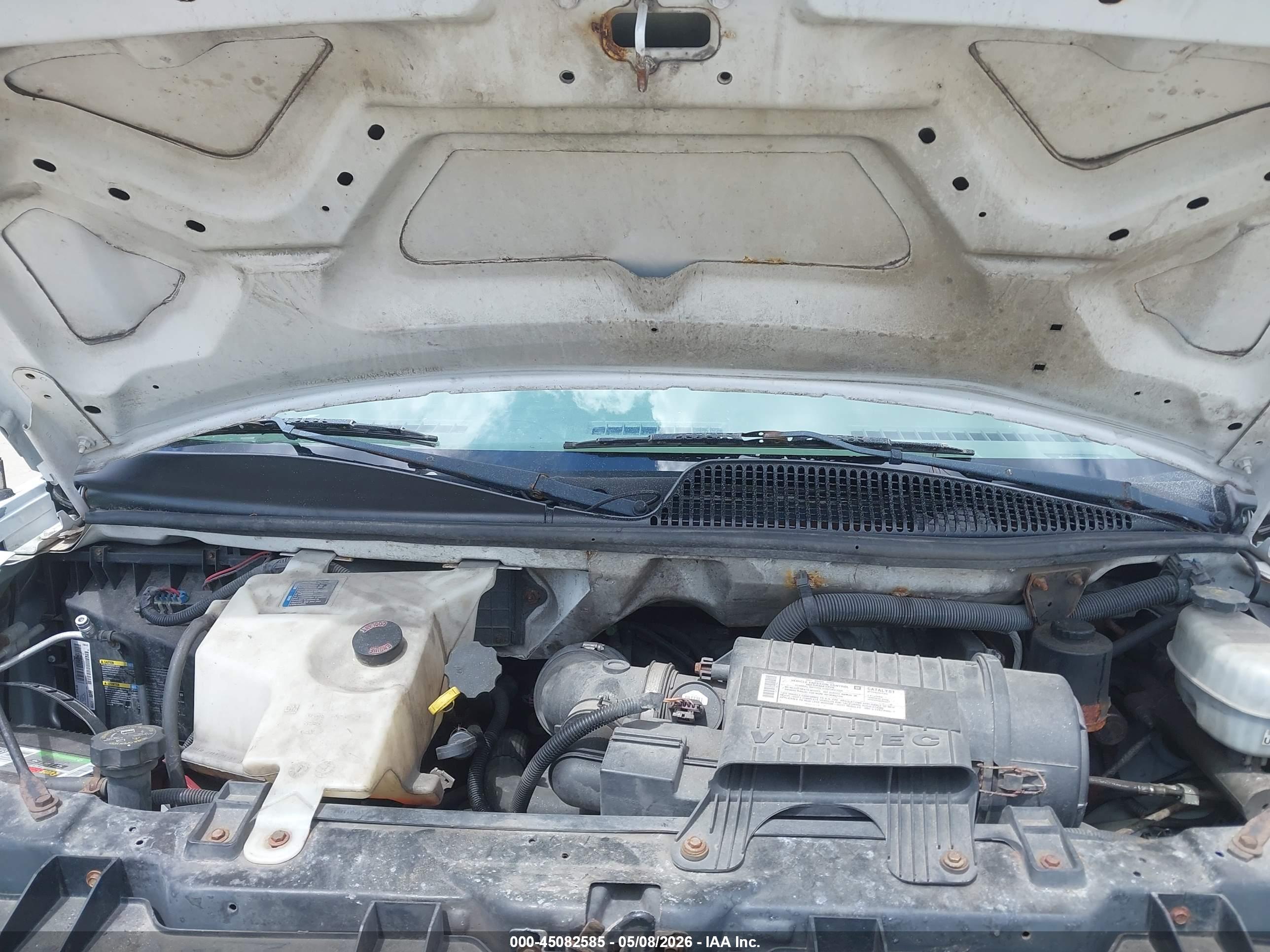 GMC SAVANA image 10