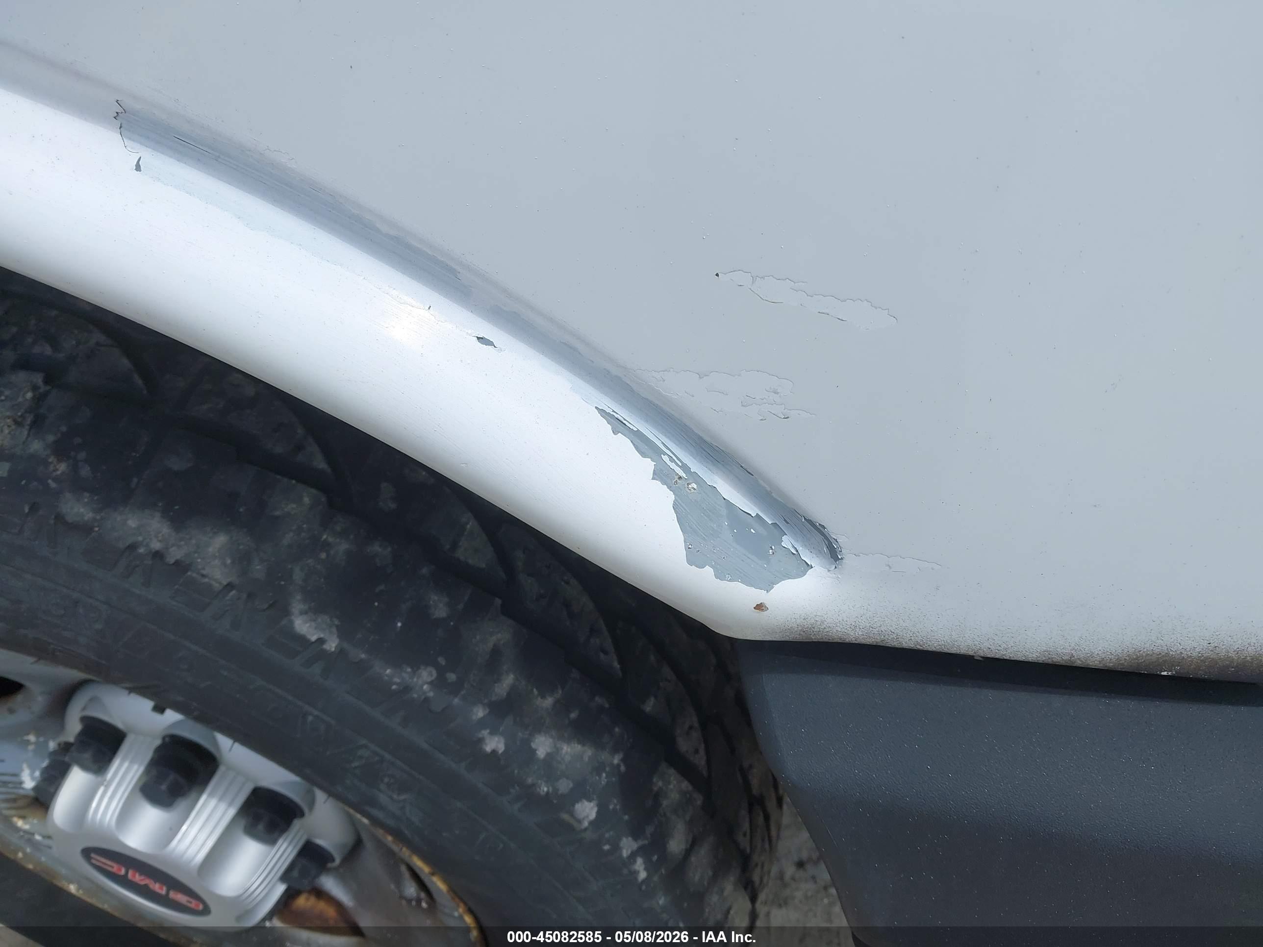 GMC SAVANA image 6