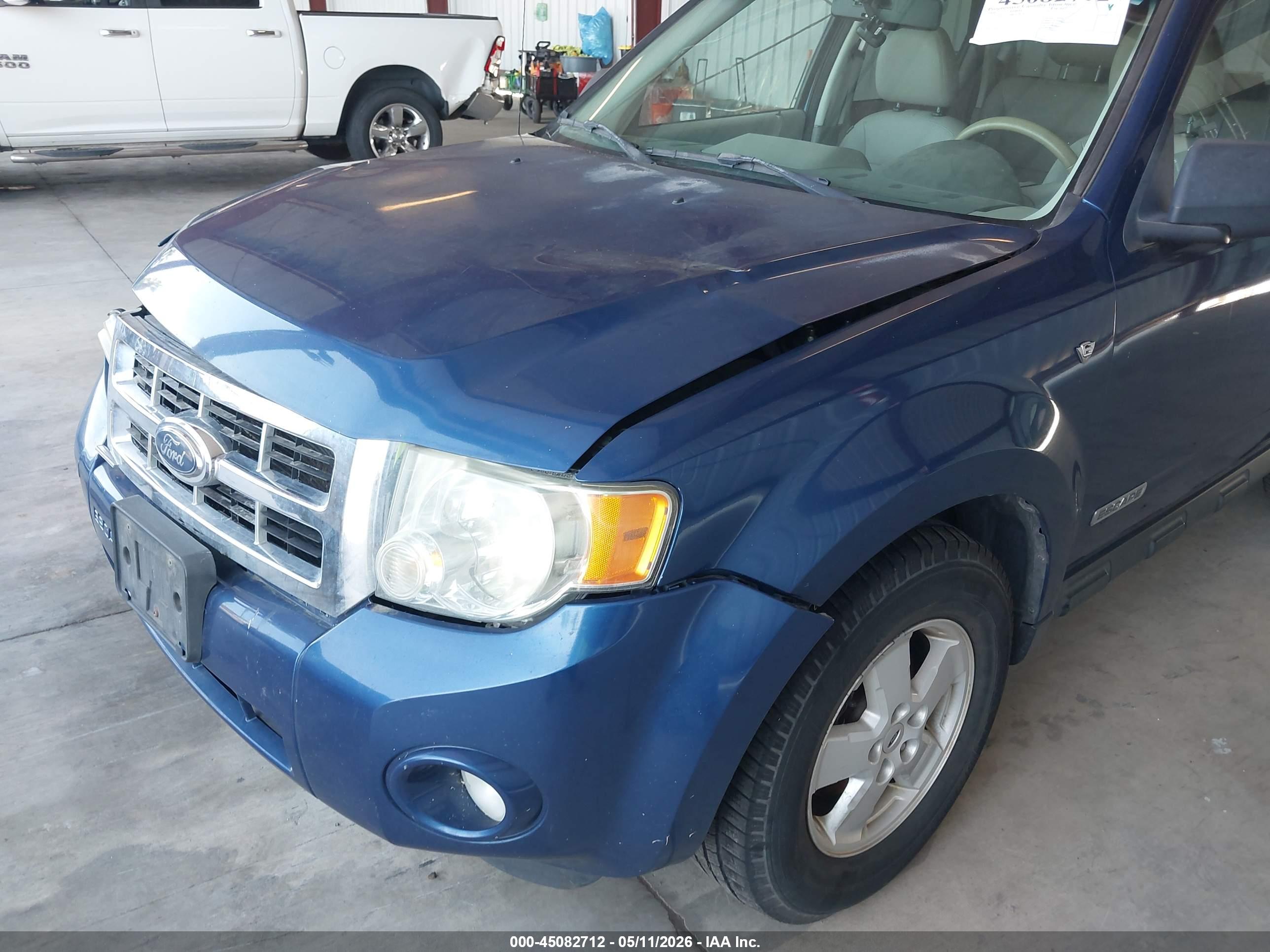 FORD ESCAPE image 6