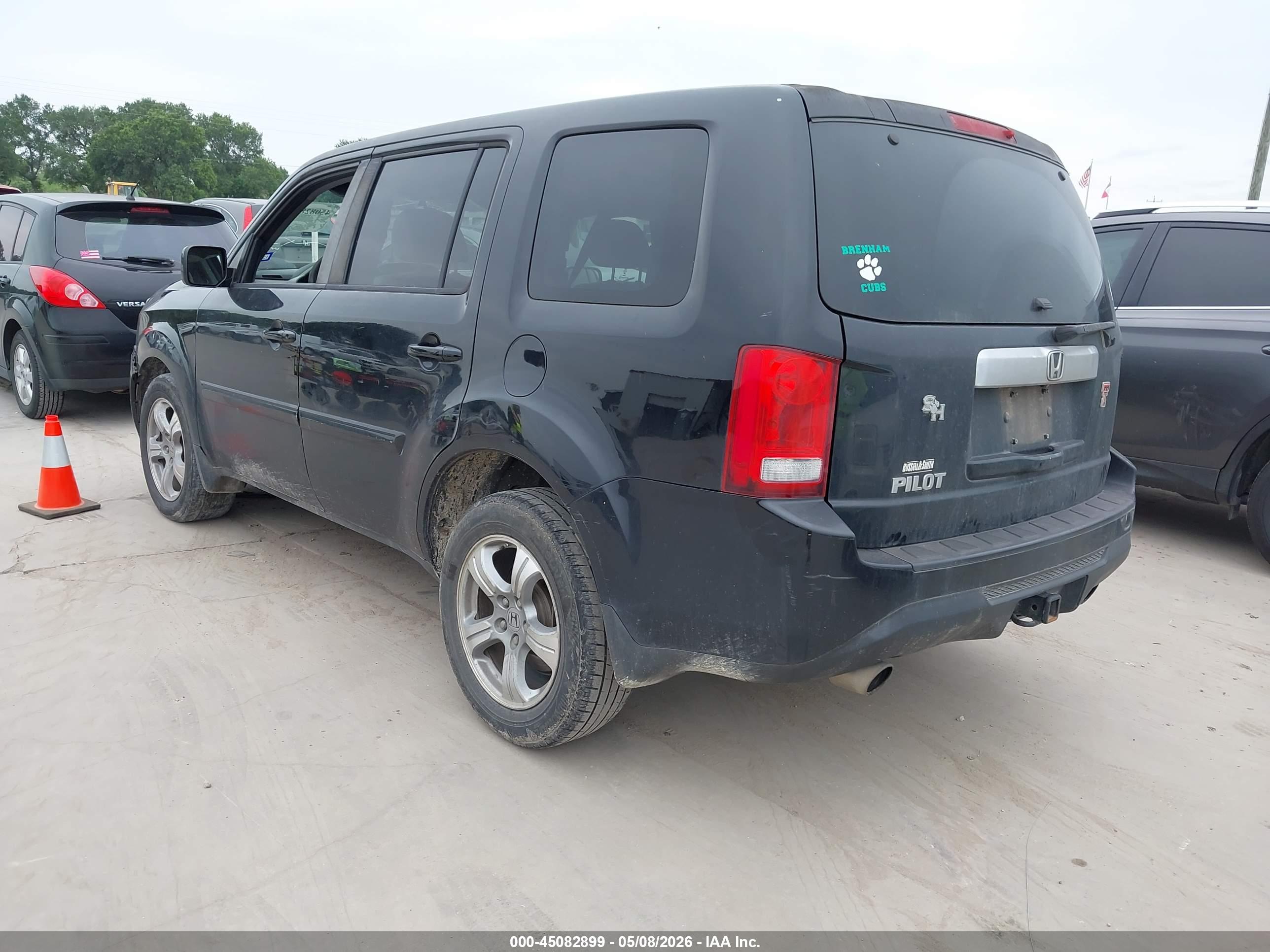 HONDA PILOT image 3