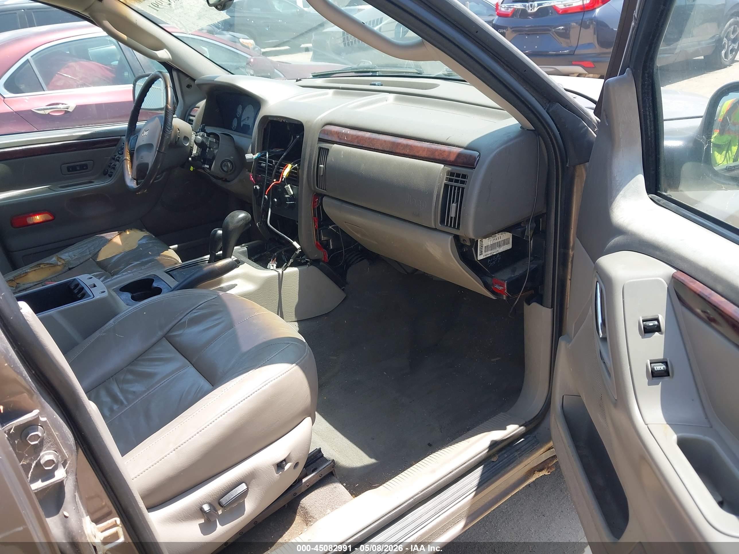 JEEP GRAND image 5