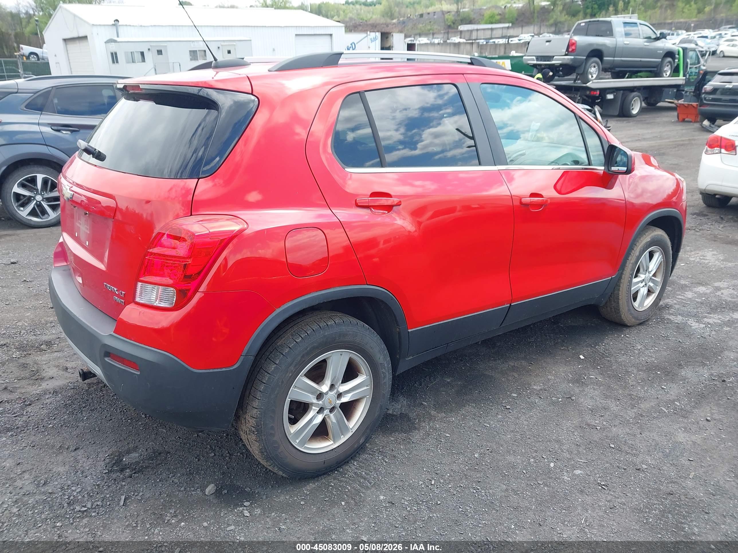 CHEVROLET TRAX image 4
