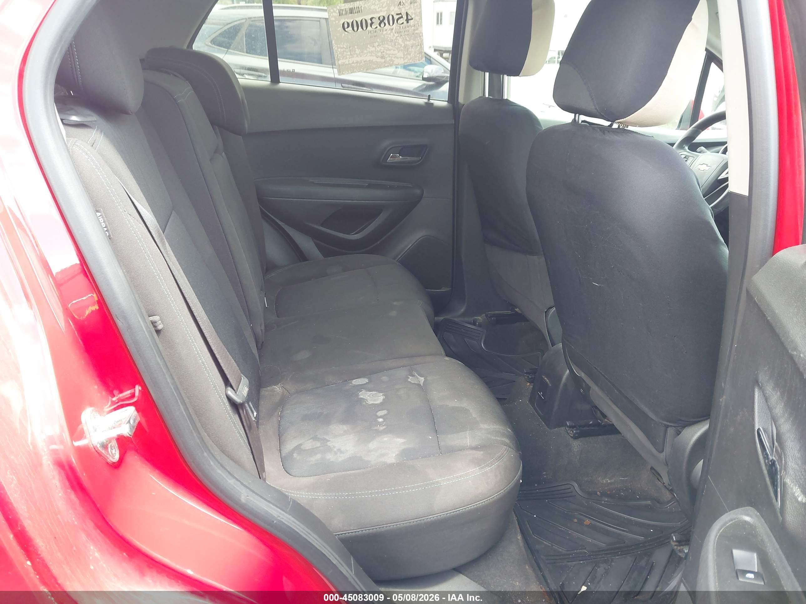 CHEVROLET TRAX image 8