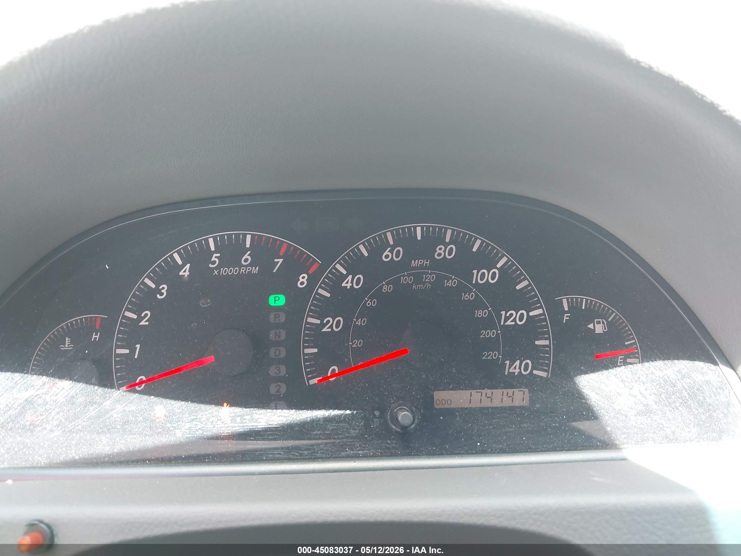 TOYOTA CAMRY image 7