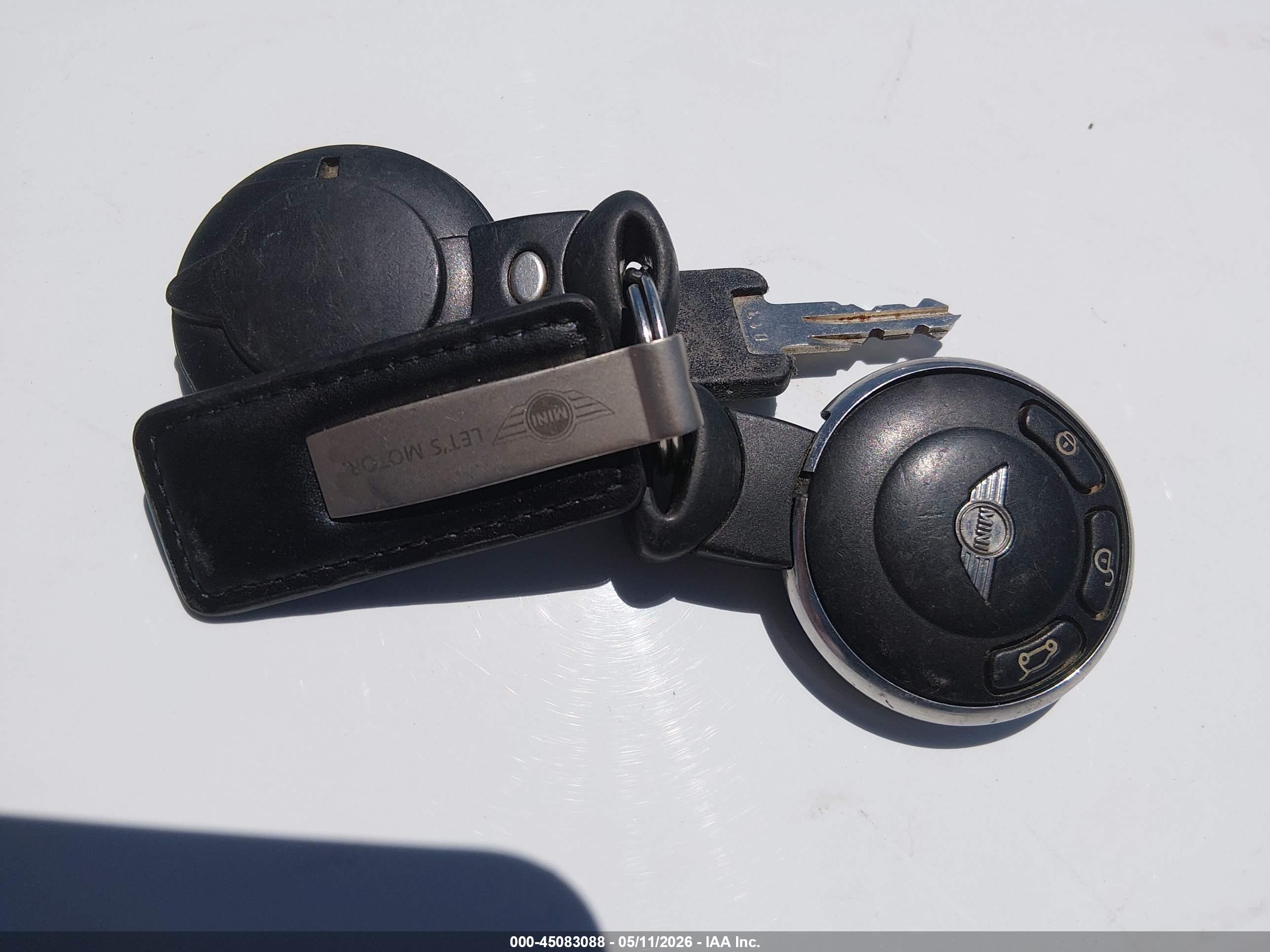 MINI COOPER image 11