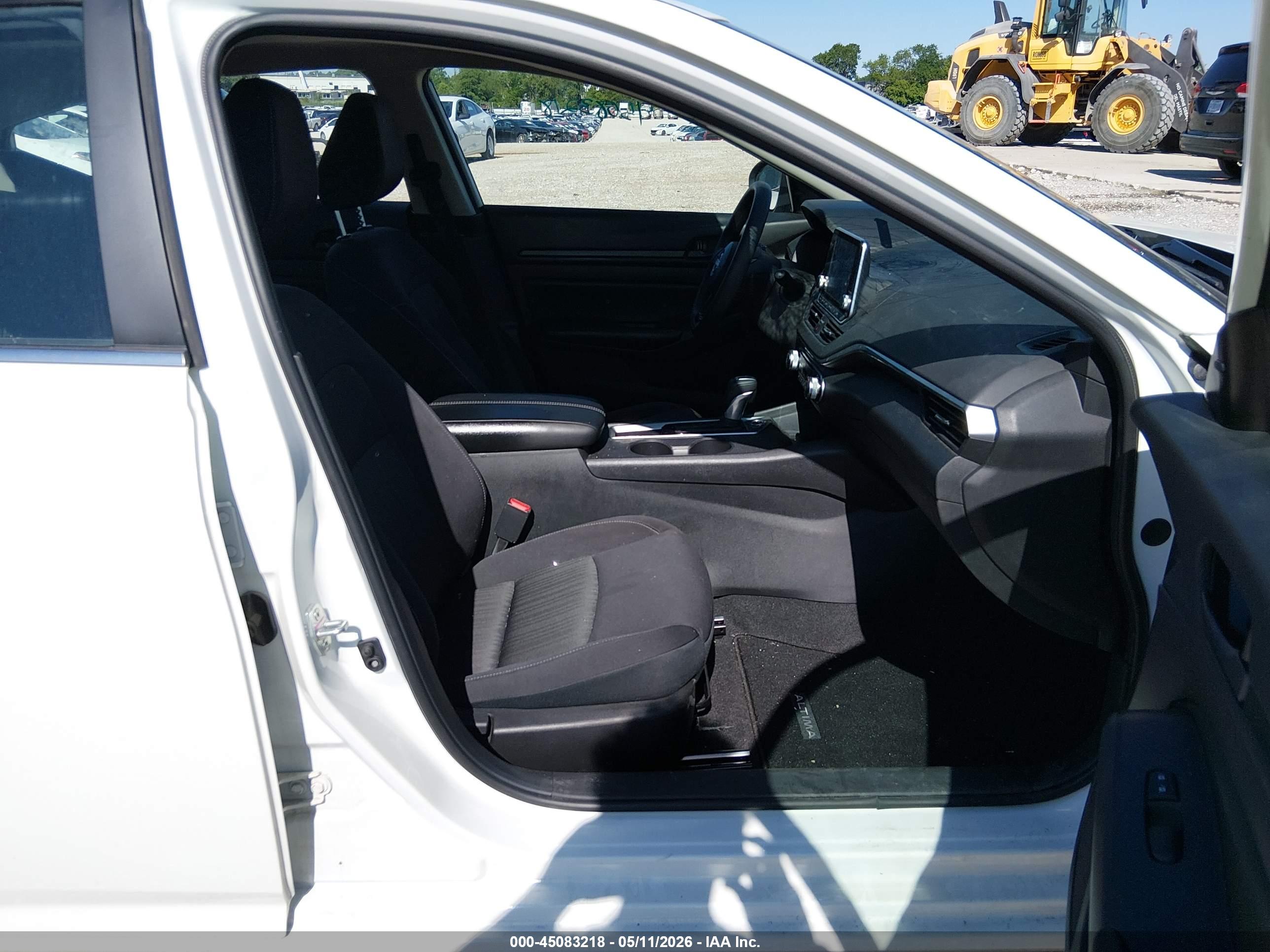 NISSAN ALTIMA image 5