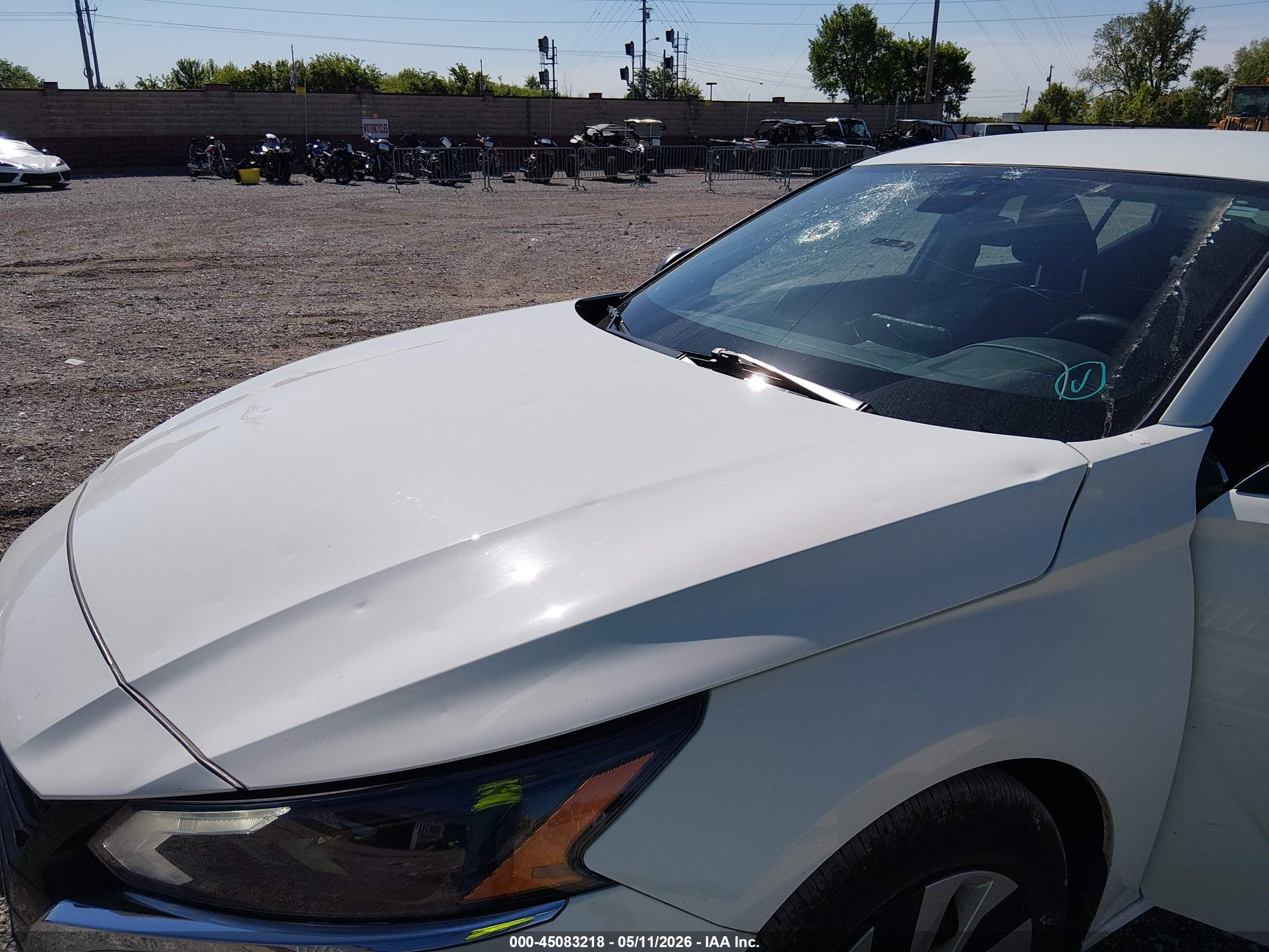 NISSAN ALTIMA image 6