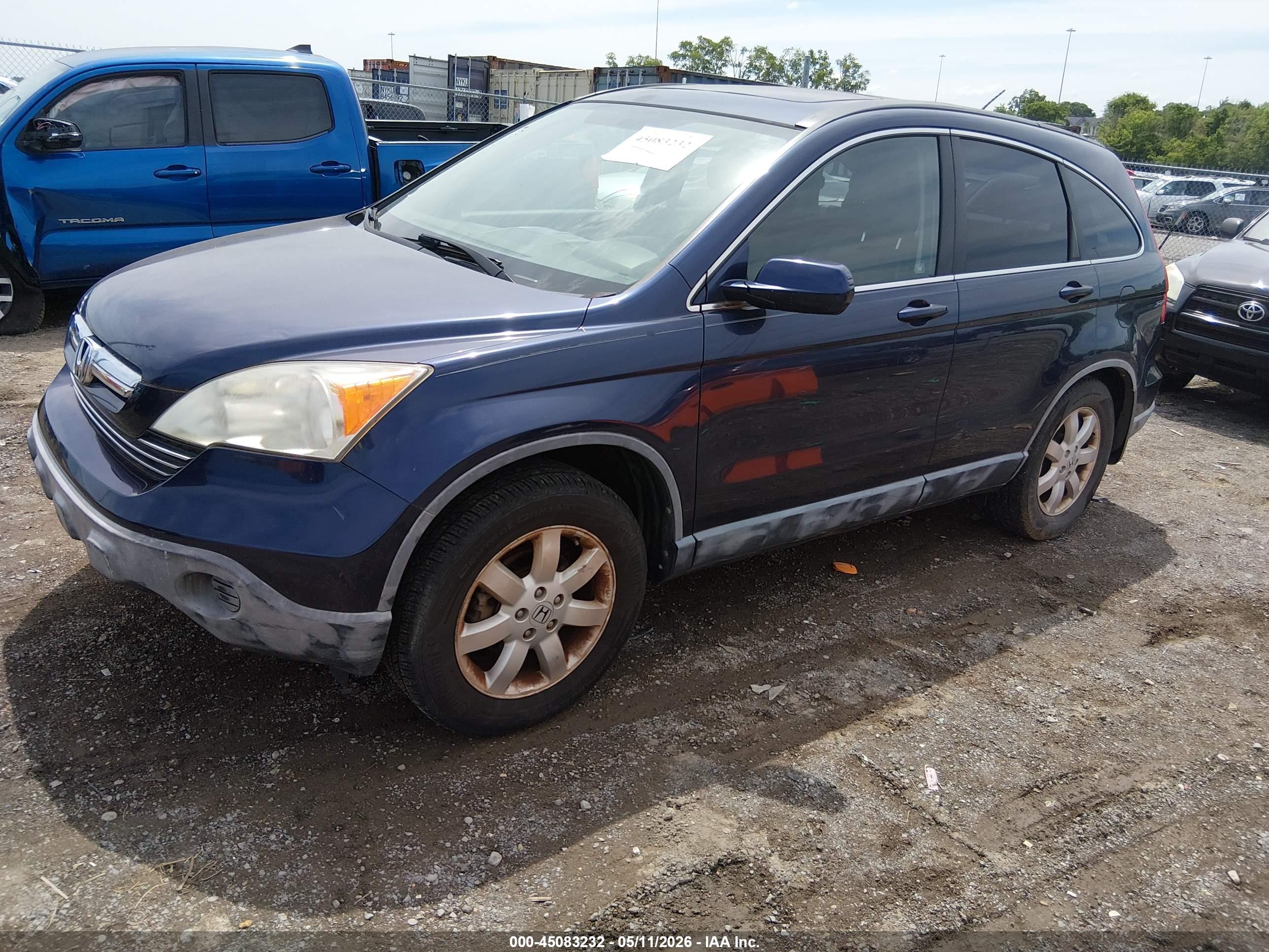 HONDA CR-V image 2
