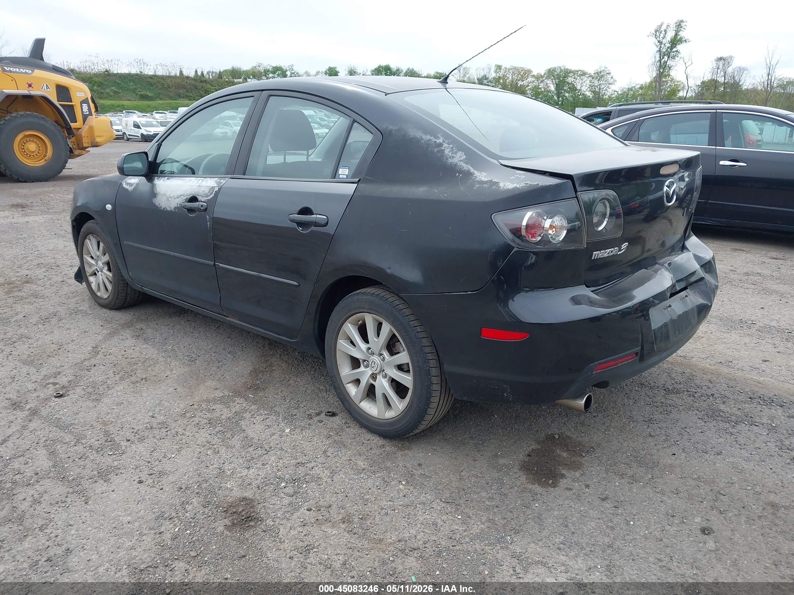 MAZDA MAZDA3 image 3