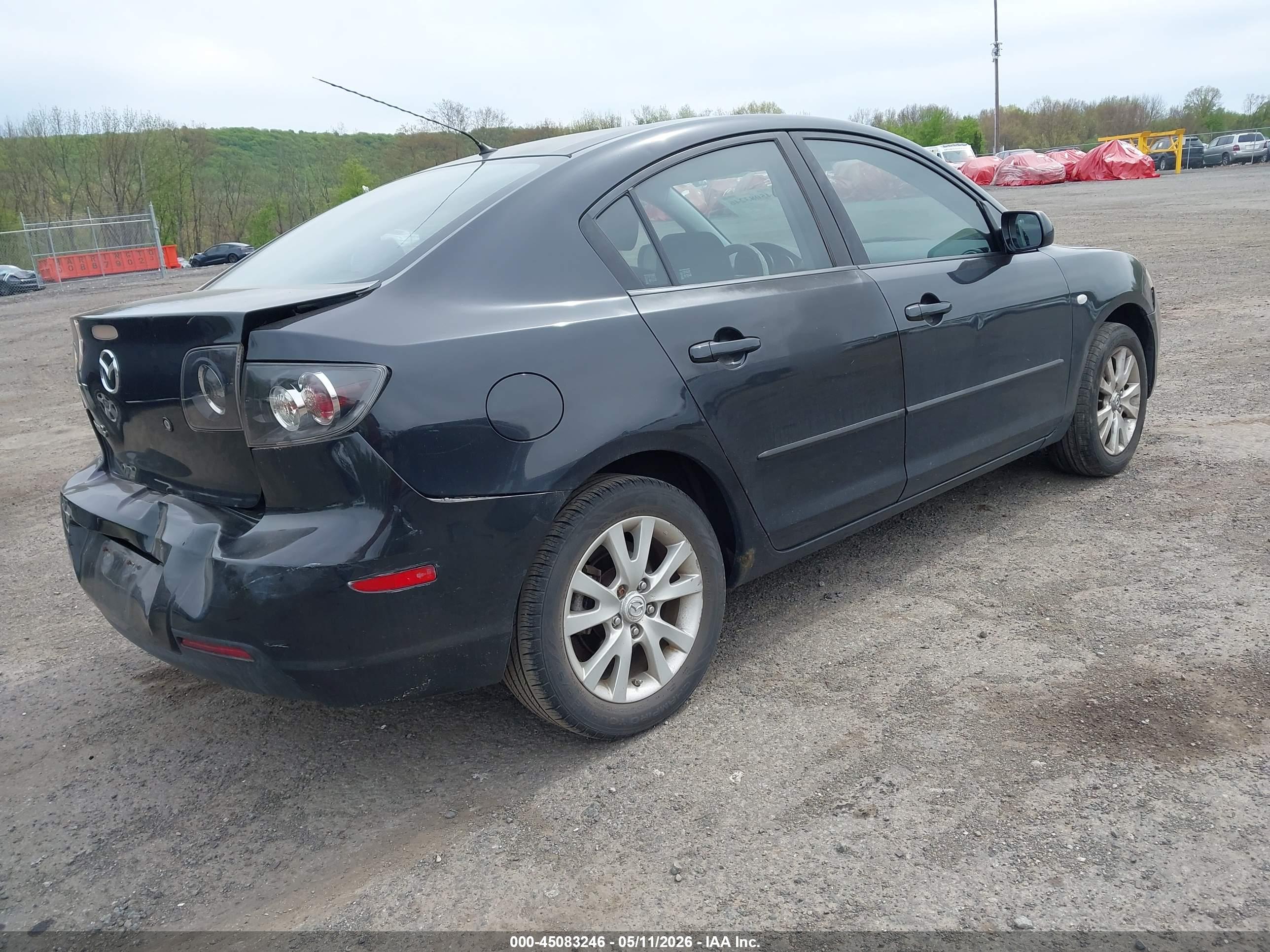 MAZDA MAZDA3 image 4