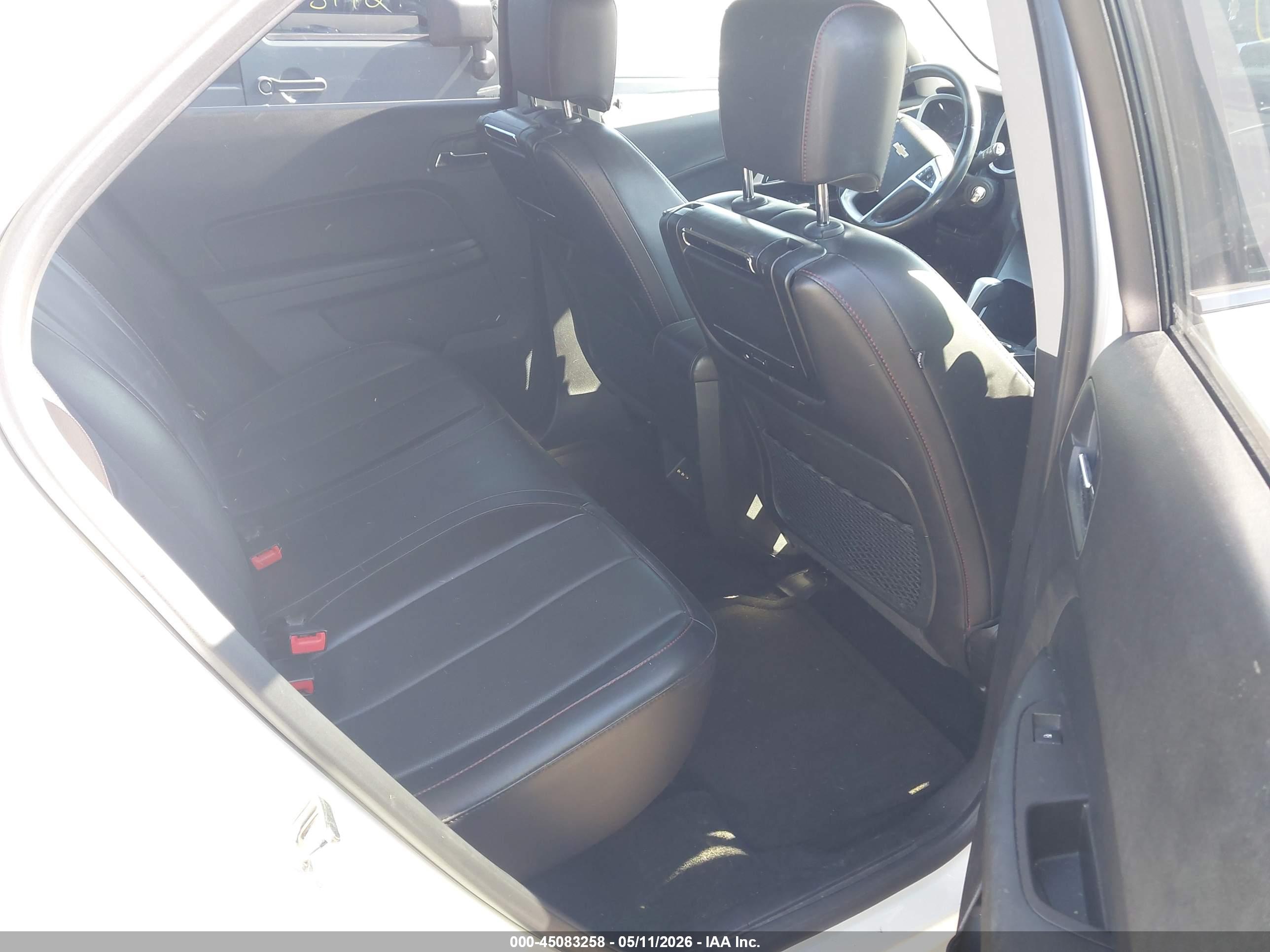 CHEVROLET EQUINOX image 8