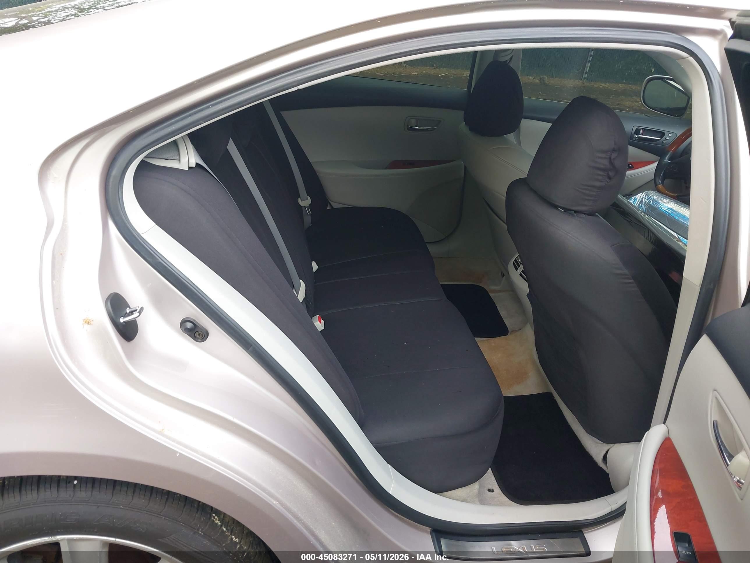 LEXUS ES image 8