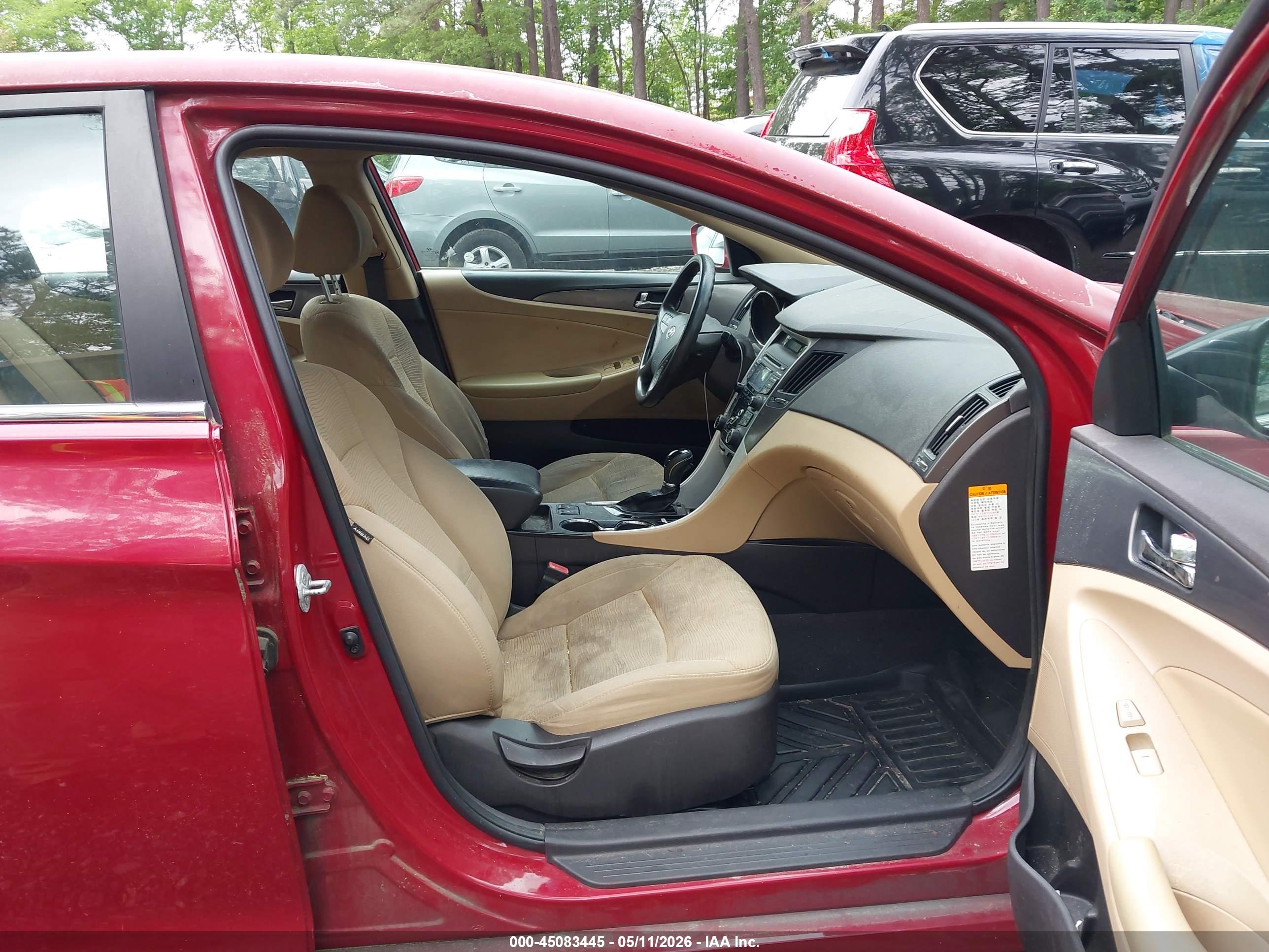 HYUNDAI SONATA image 5