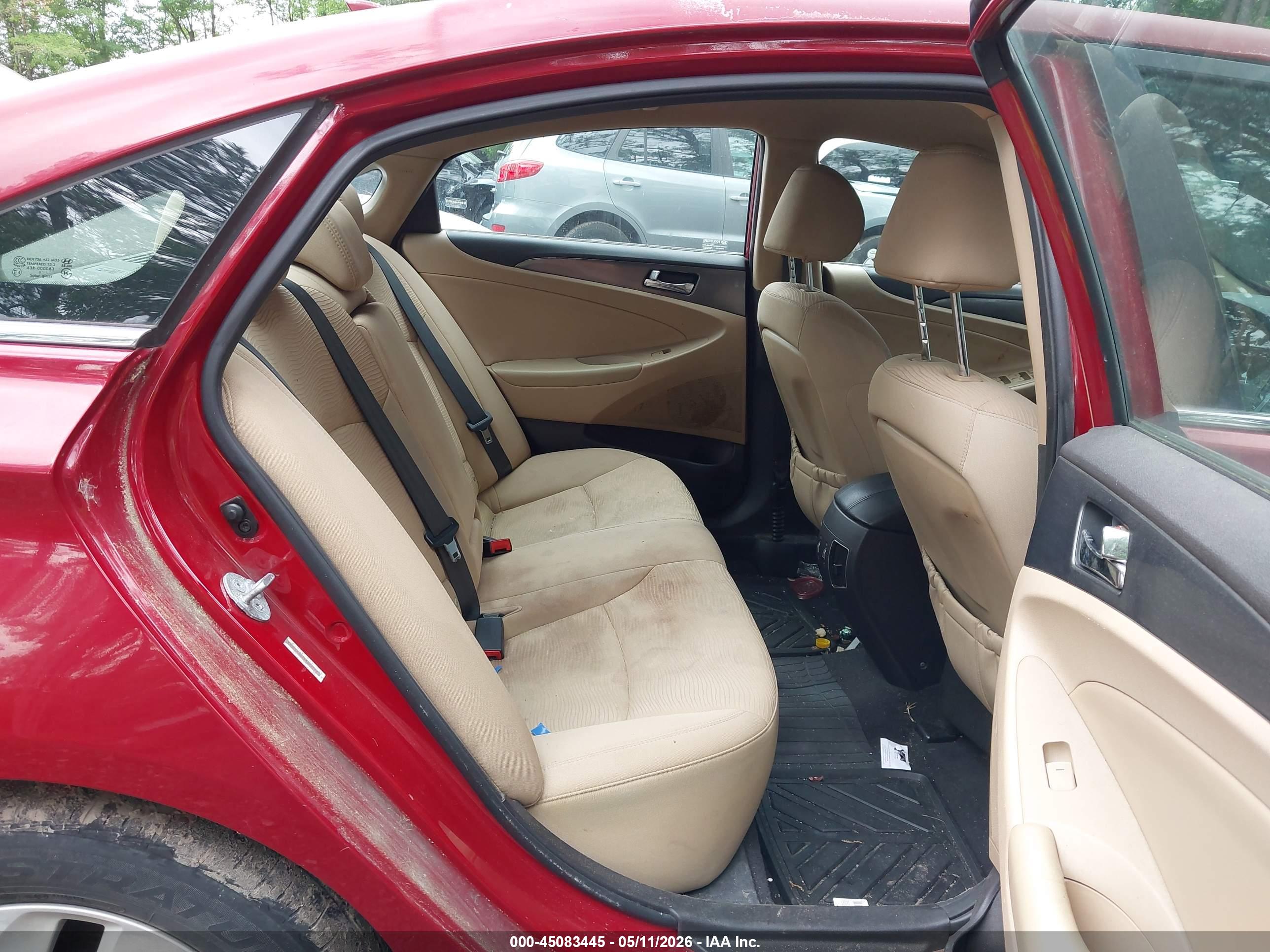 HYUNDAI SONATA image 8