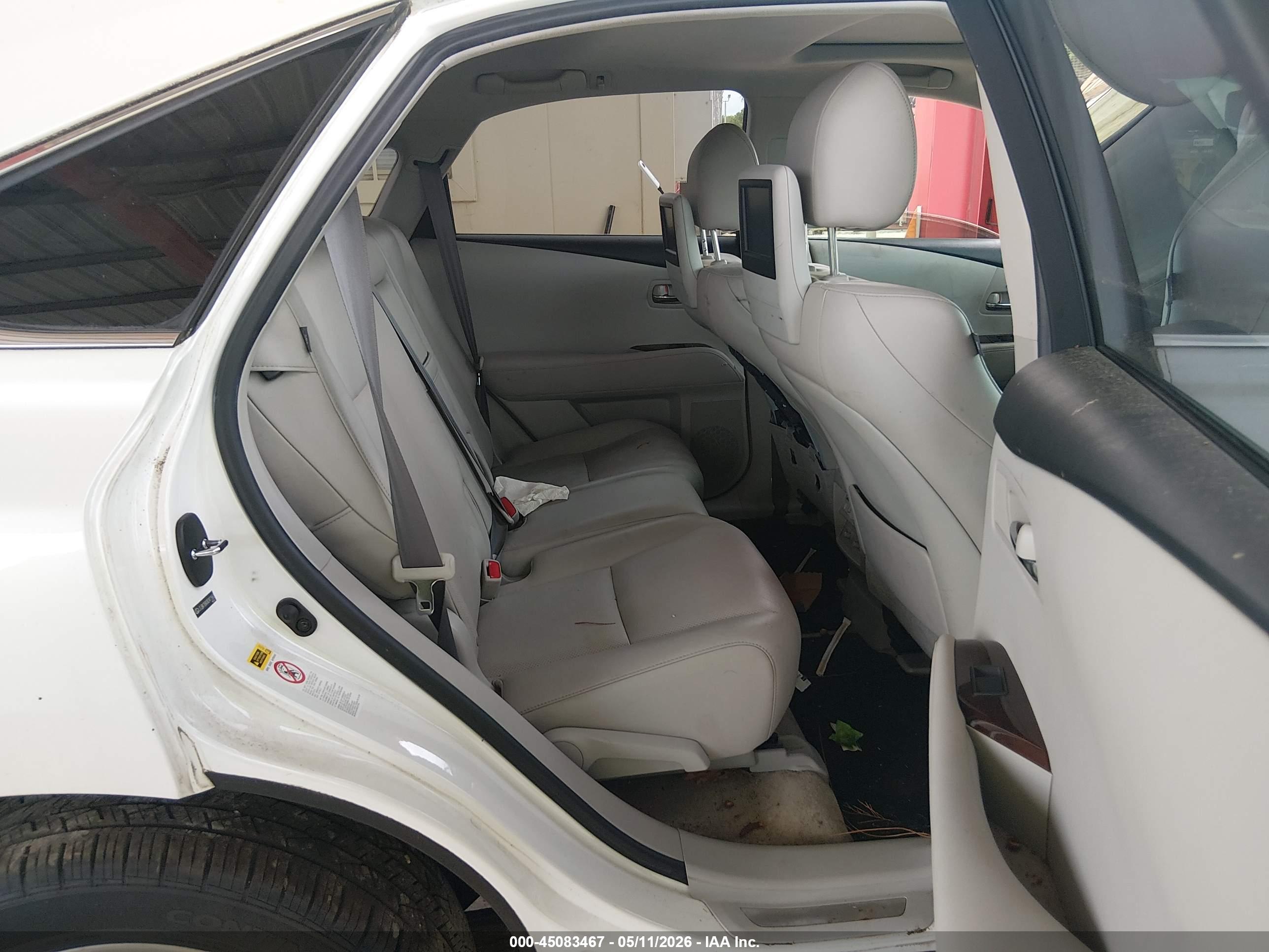 LEXUS RX image 8