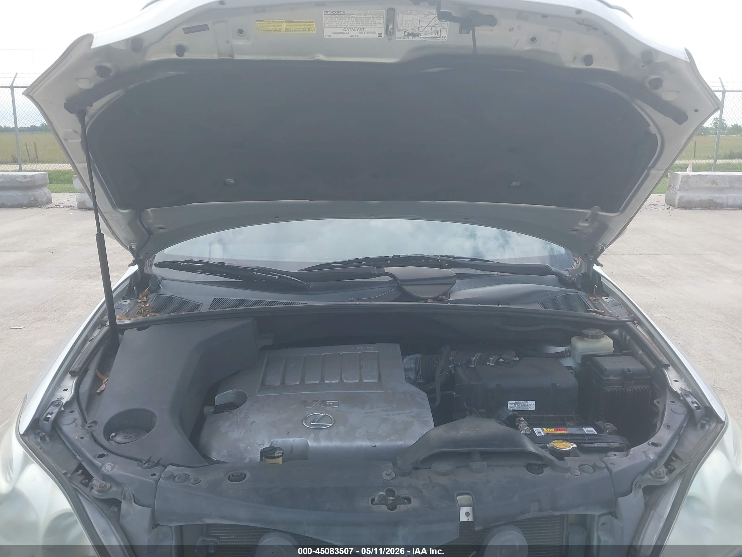 LEXUS RX image 10