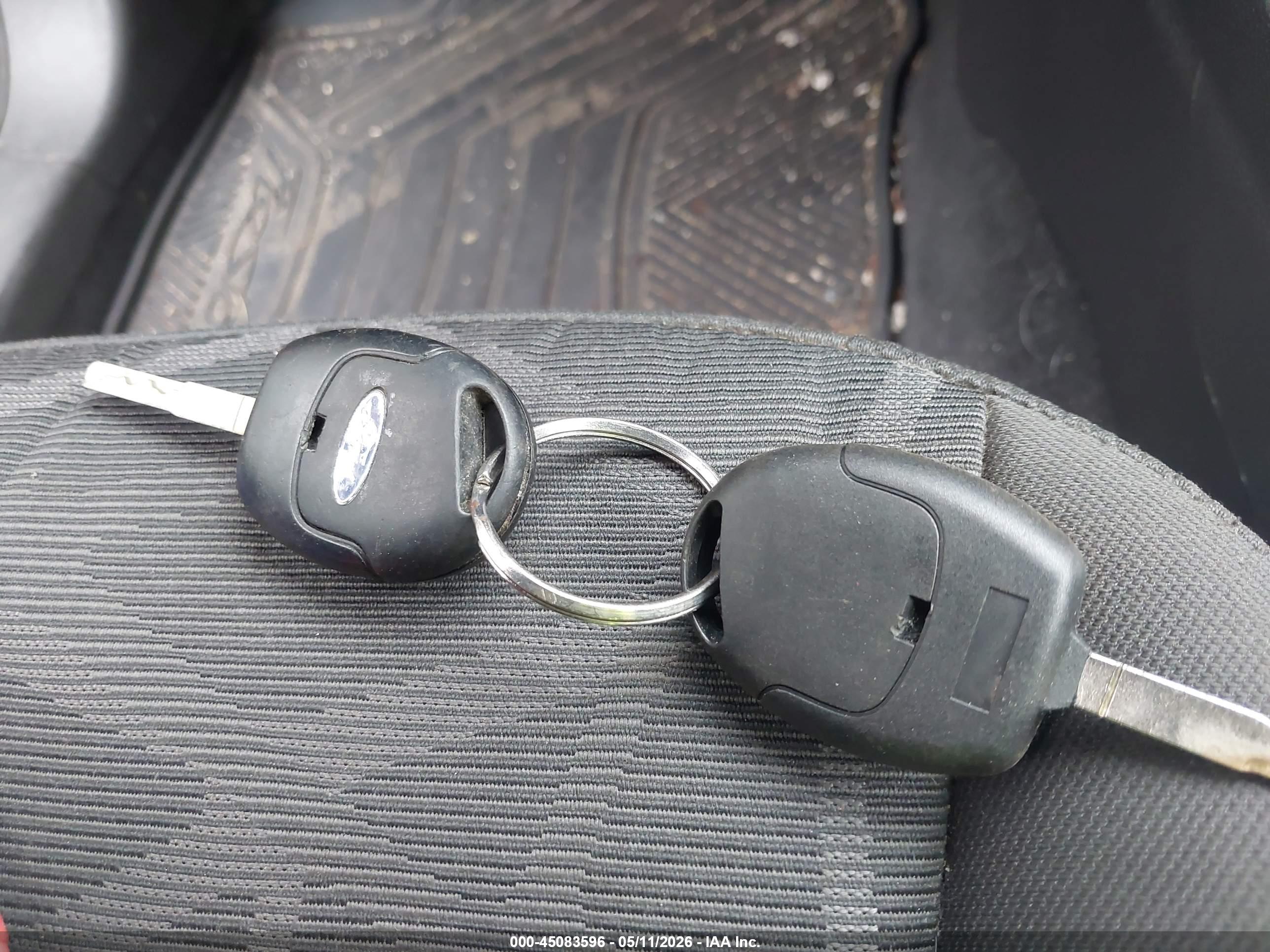 FORD FIESTA image 11