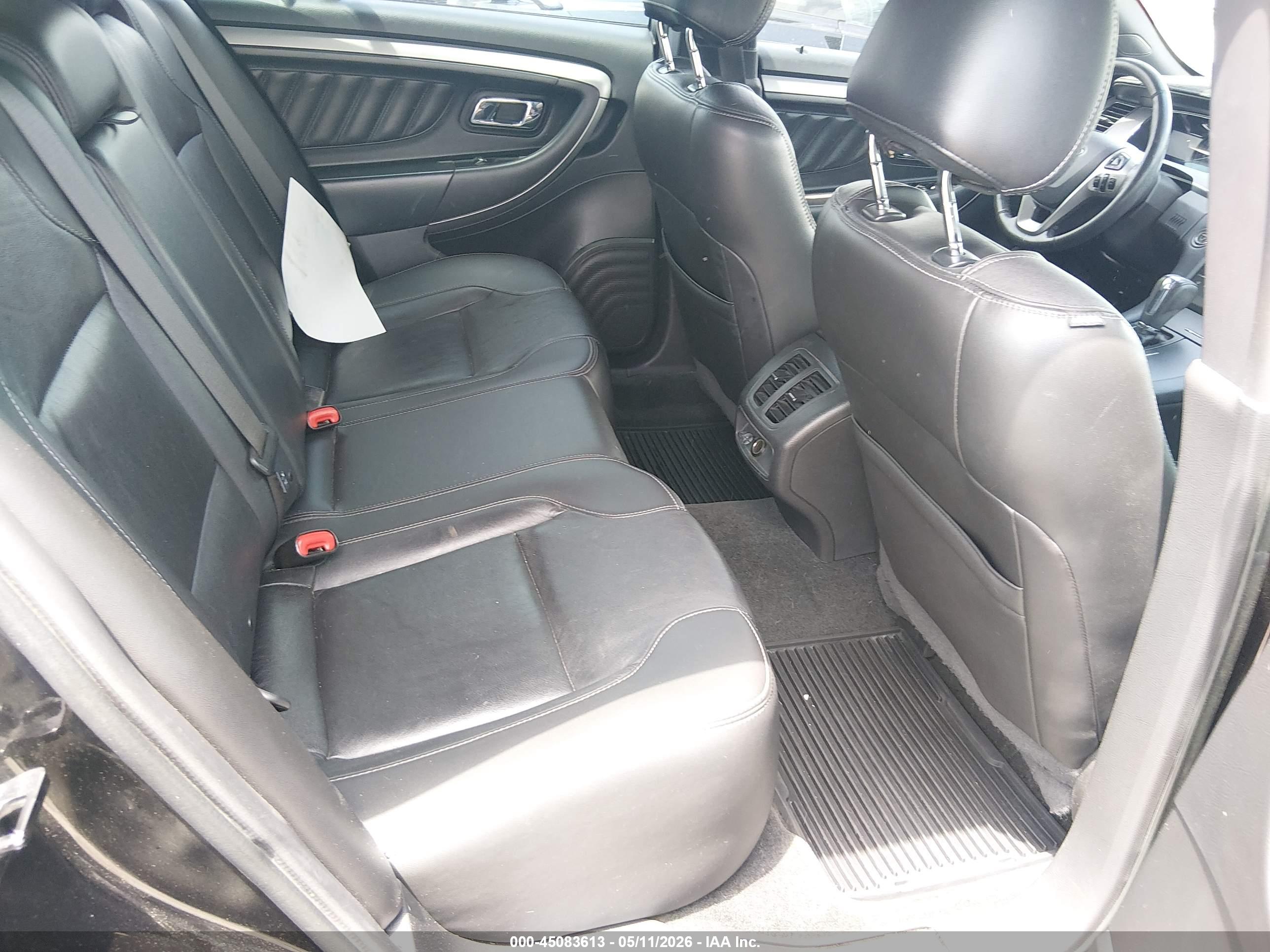 FORD TAURUS image 8