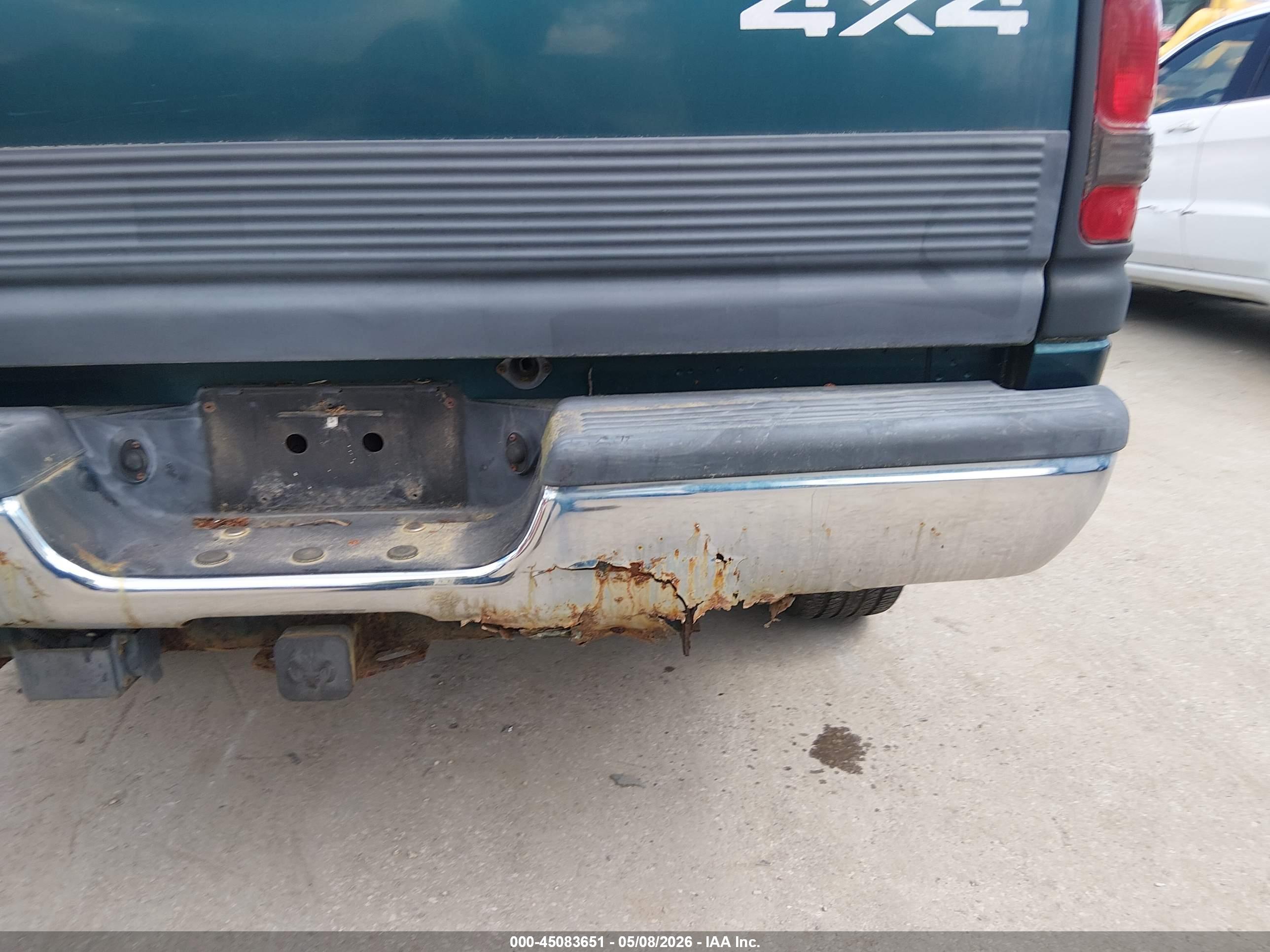 DODGE RAM image 6