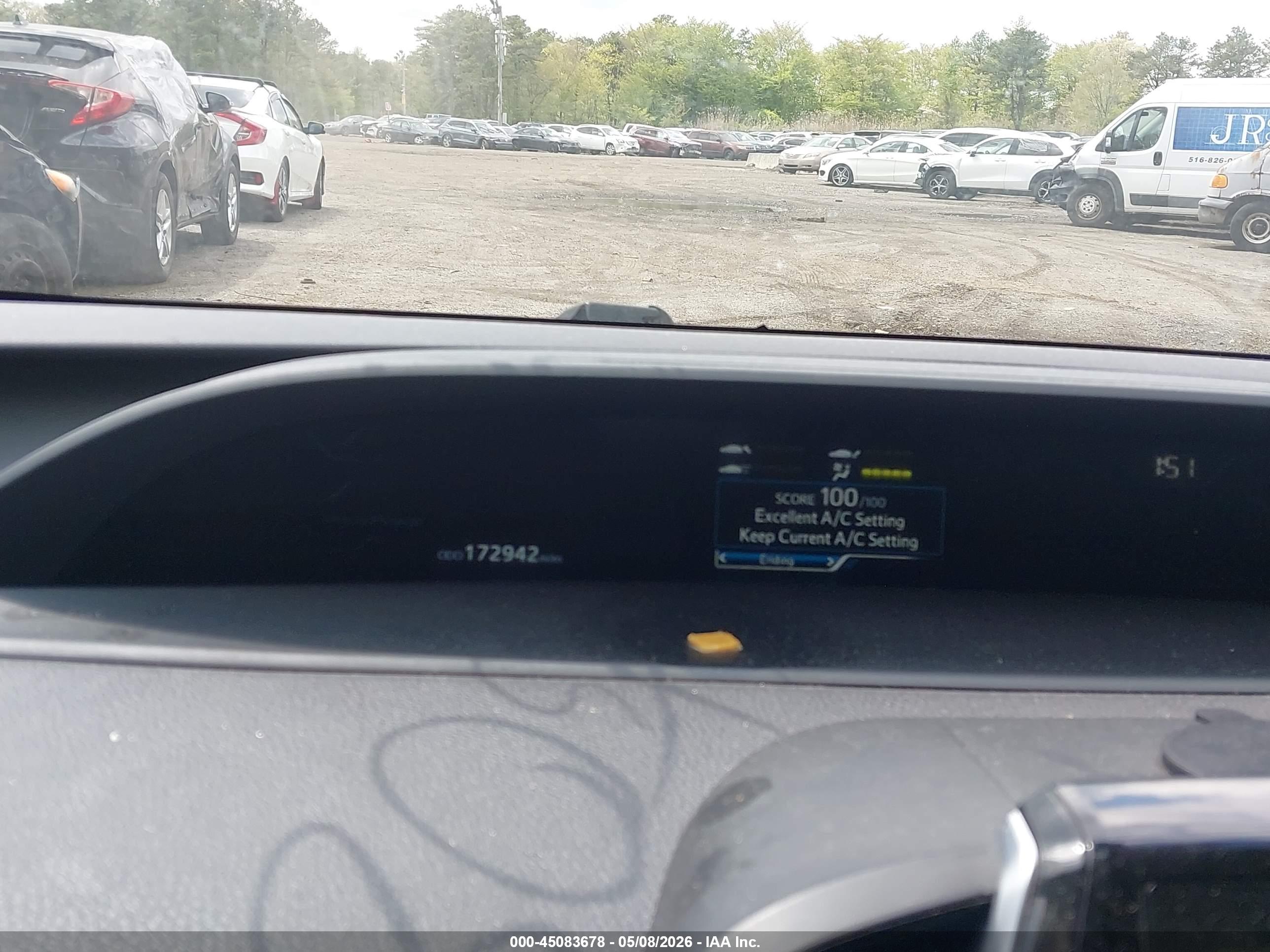 TOYOTA PRIUS image 7