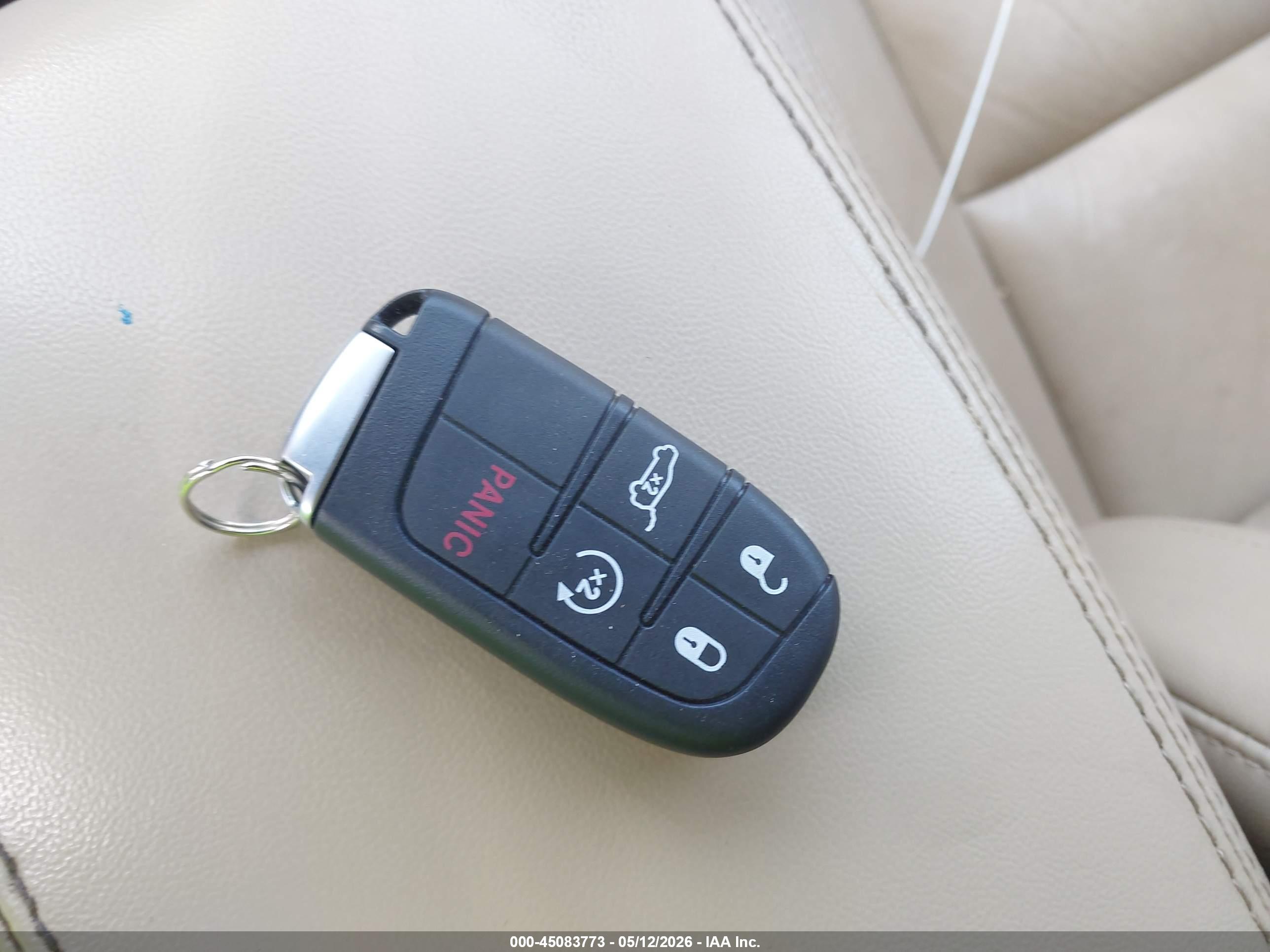JEEP GRAND image 11