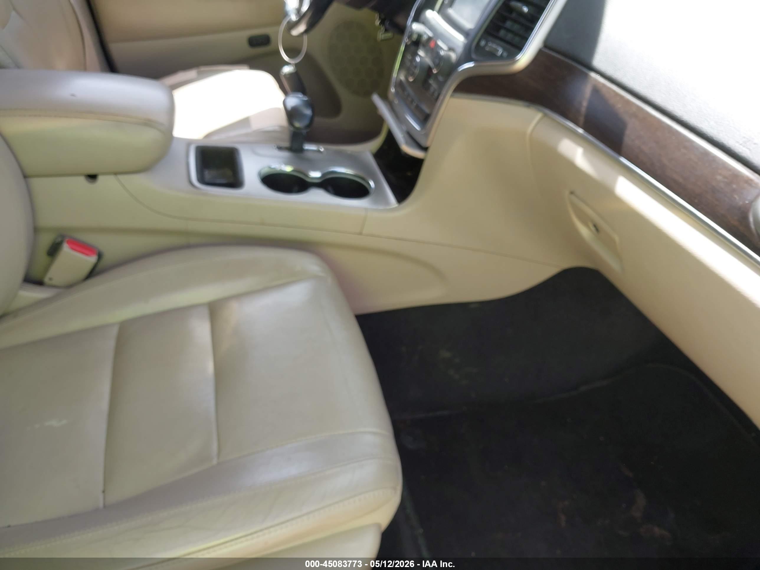 JEEP GRAND image 5