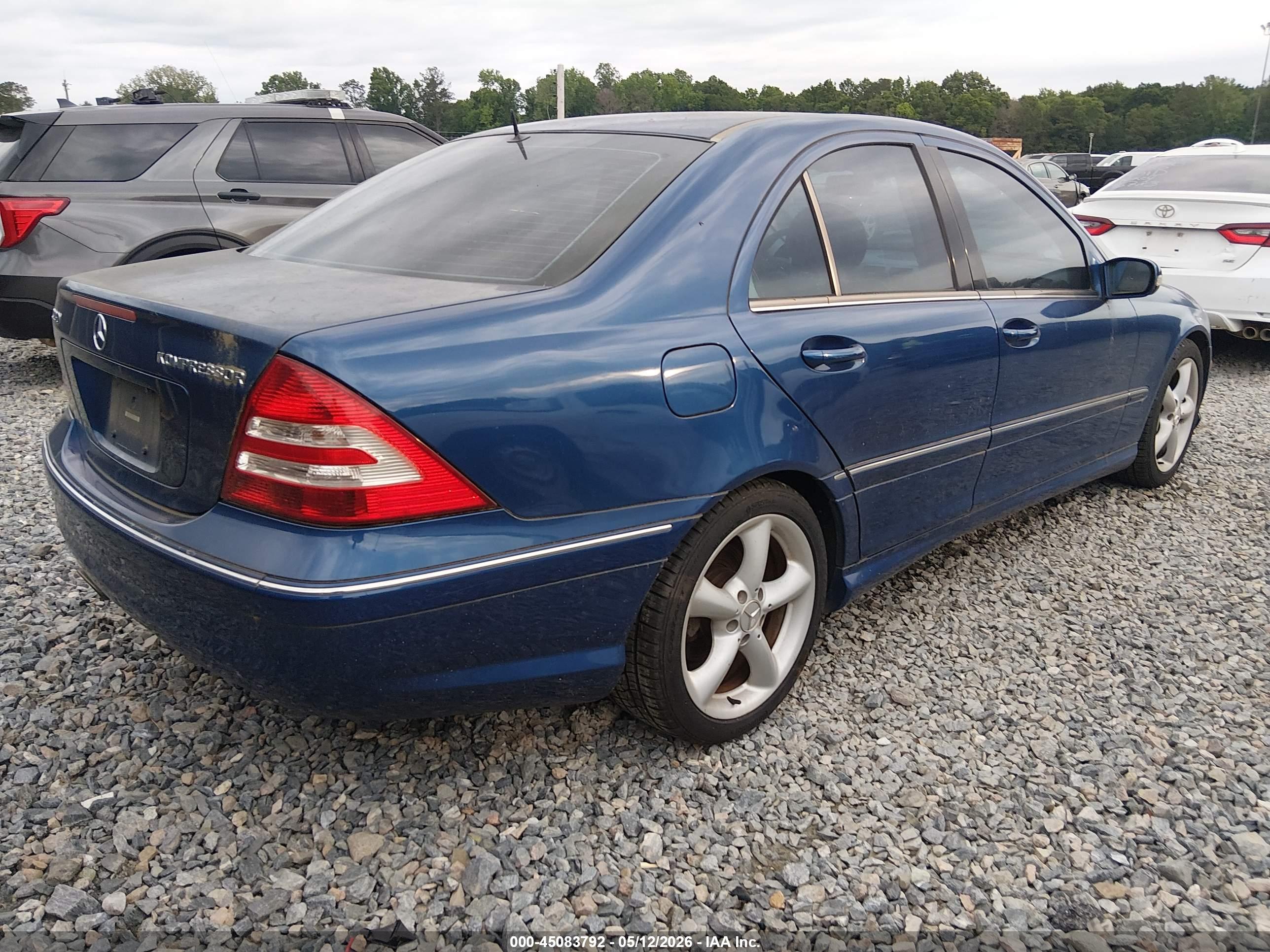 MERCEDES-BENZ C image 4