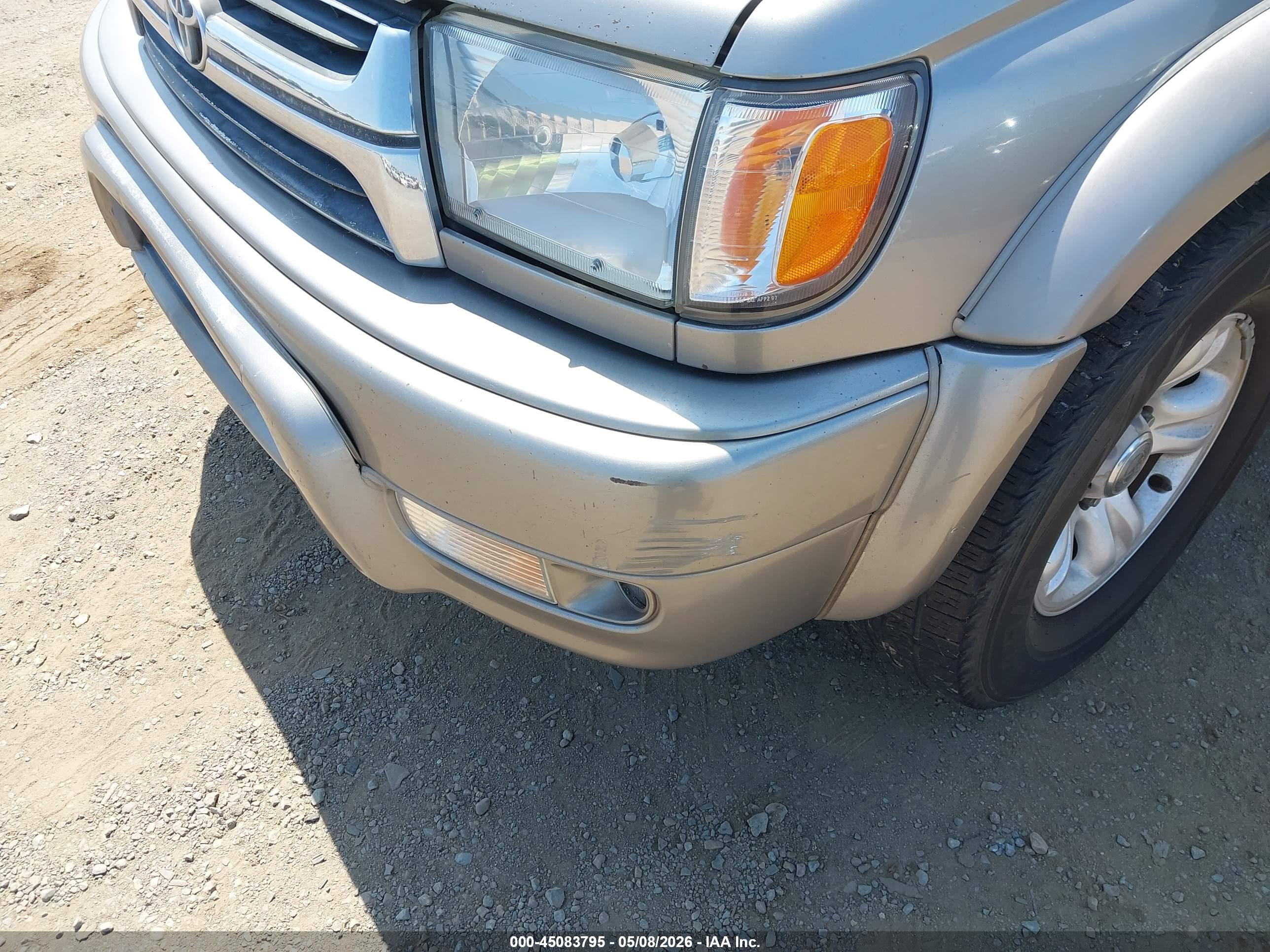 TOYOTA 4RUNNER image 6