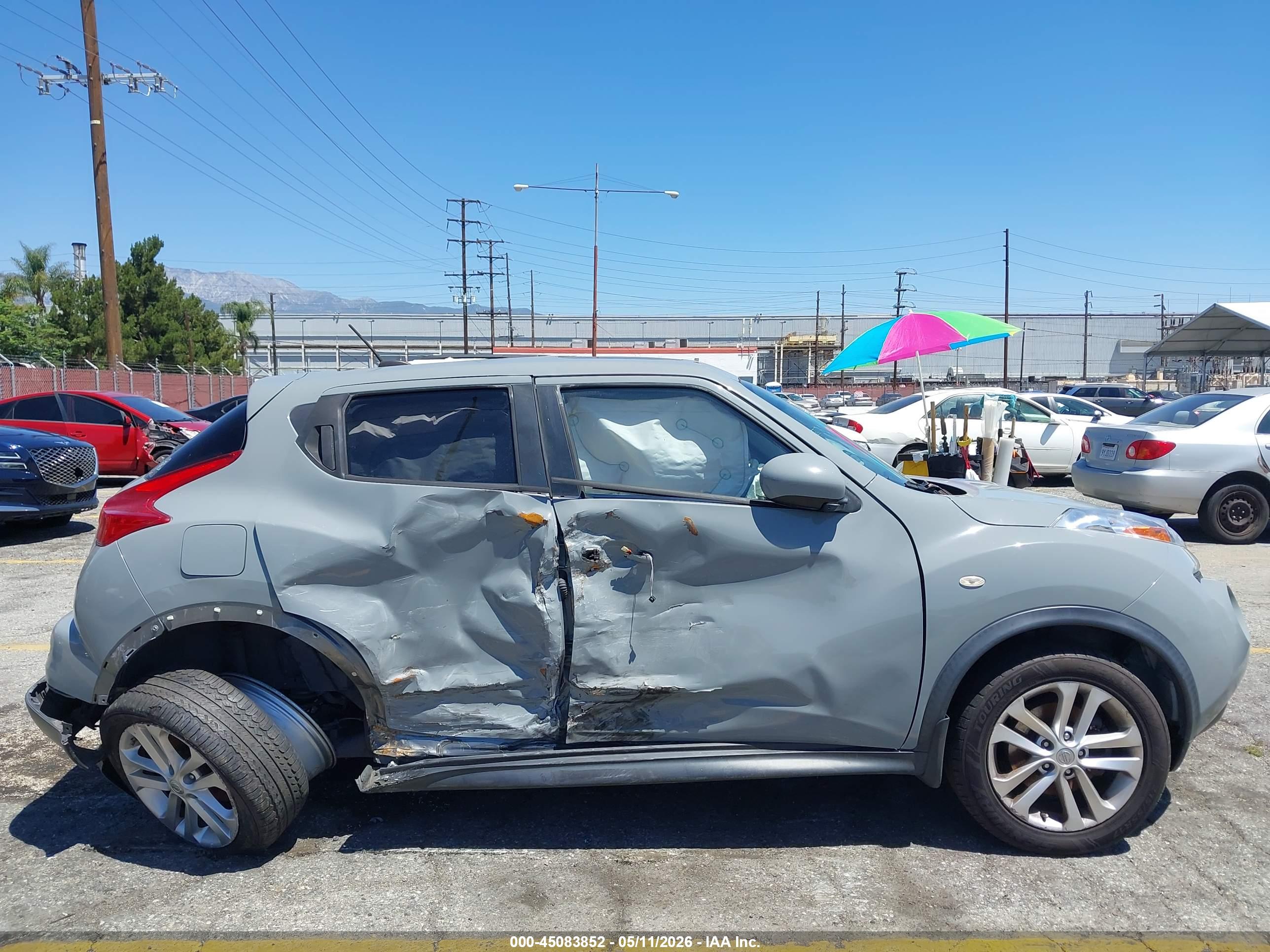 NISSAN JUKE image 6