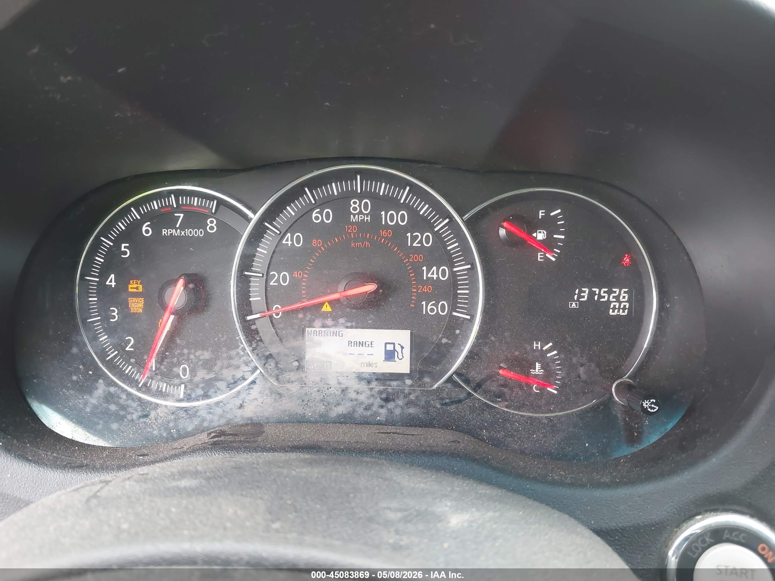 NISSAN MAXIMA image 7
