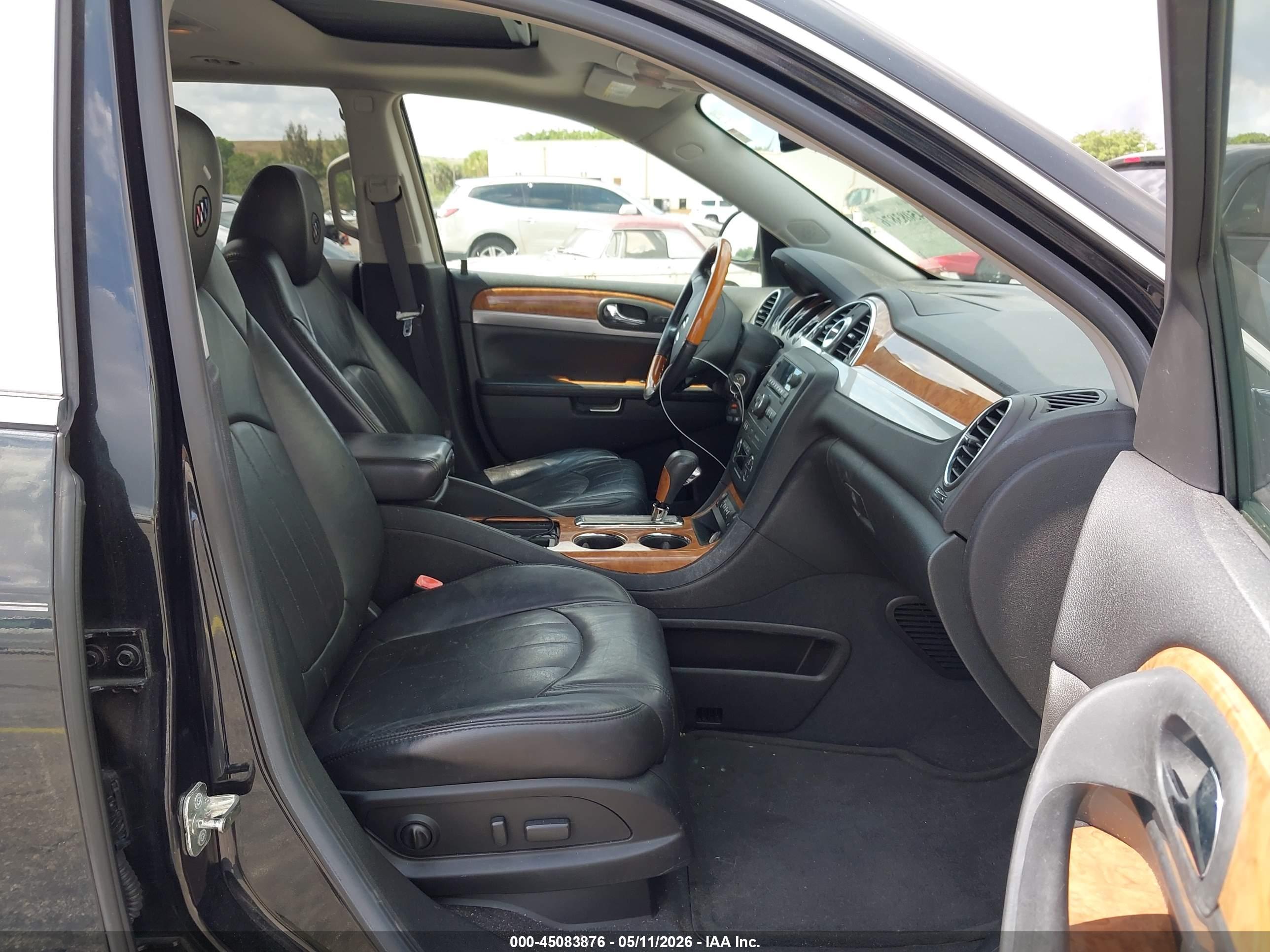 BUICK ENCLAVE image 5