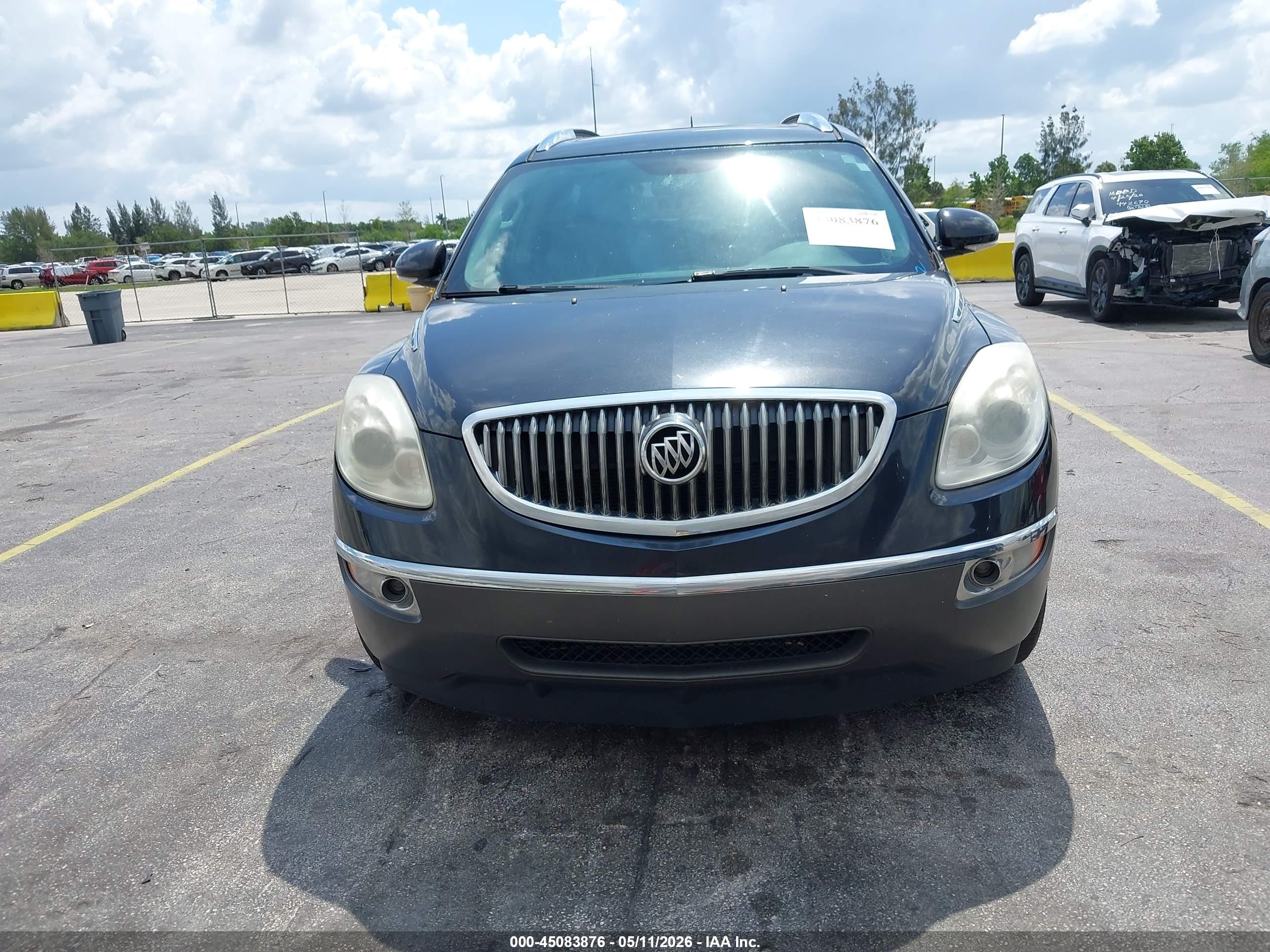 BUICK ENCLAVE image 6
