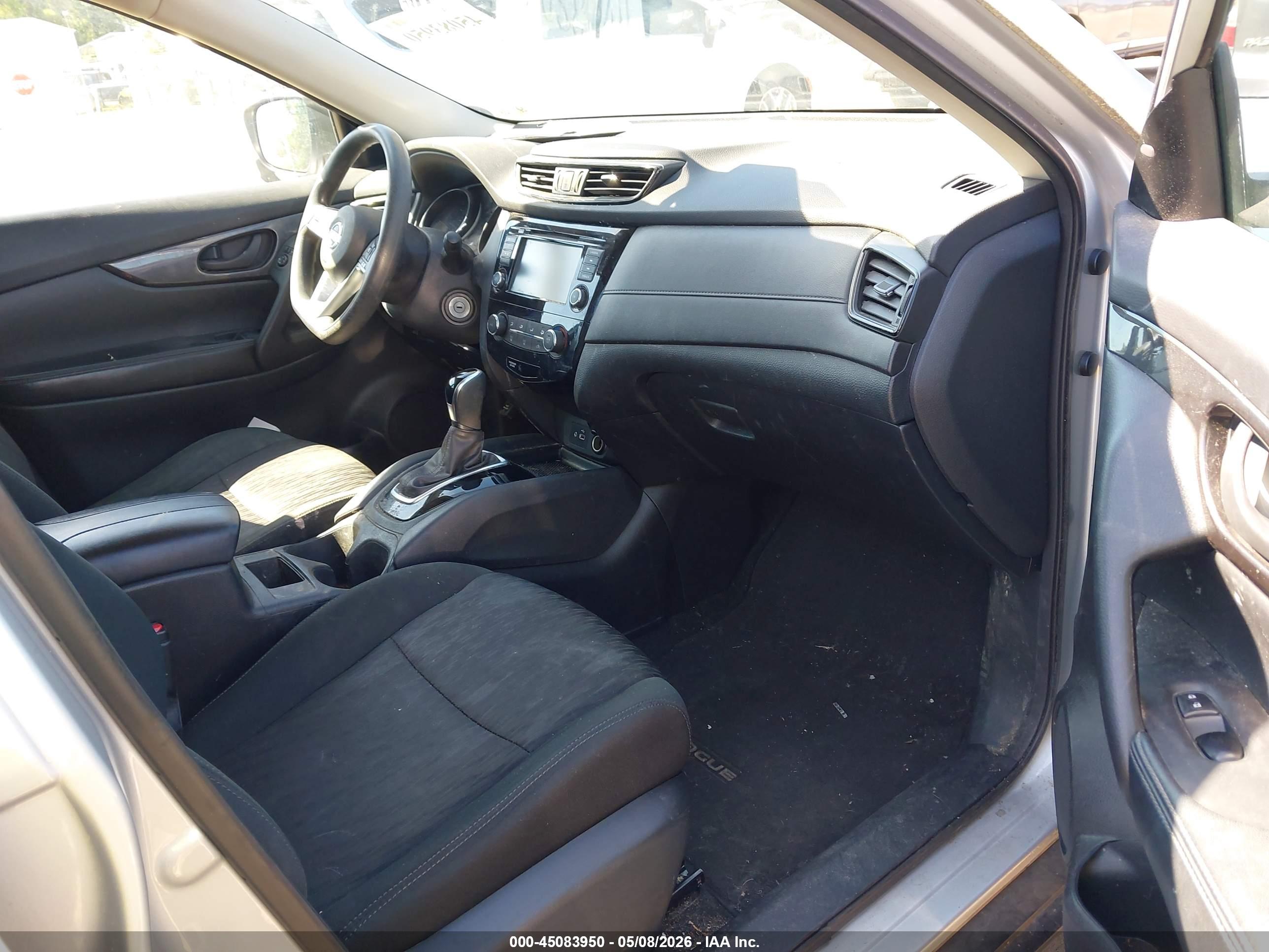 NISSAN ROGUE image 5