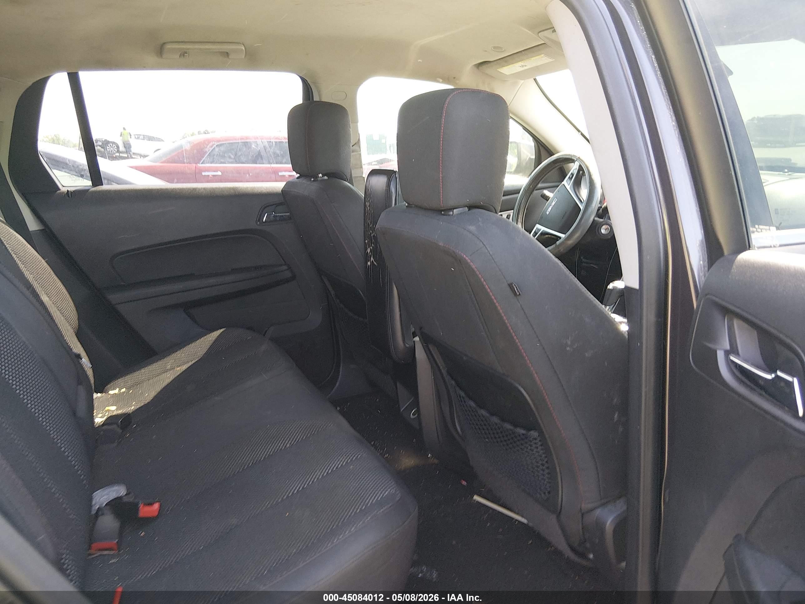 GMC TERRAIN image 8
