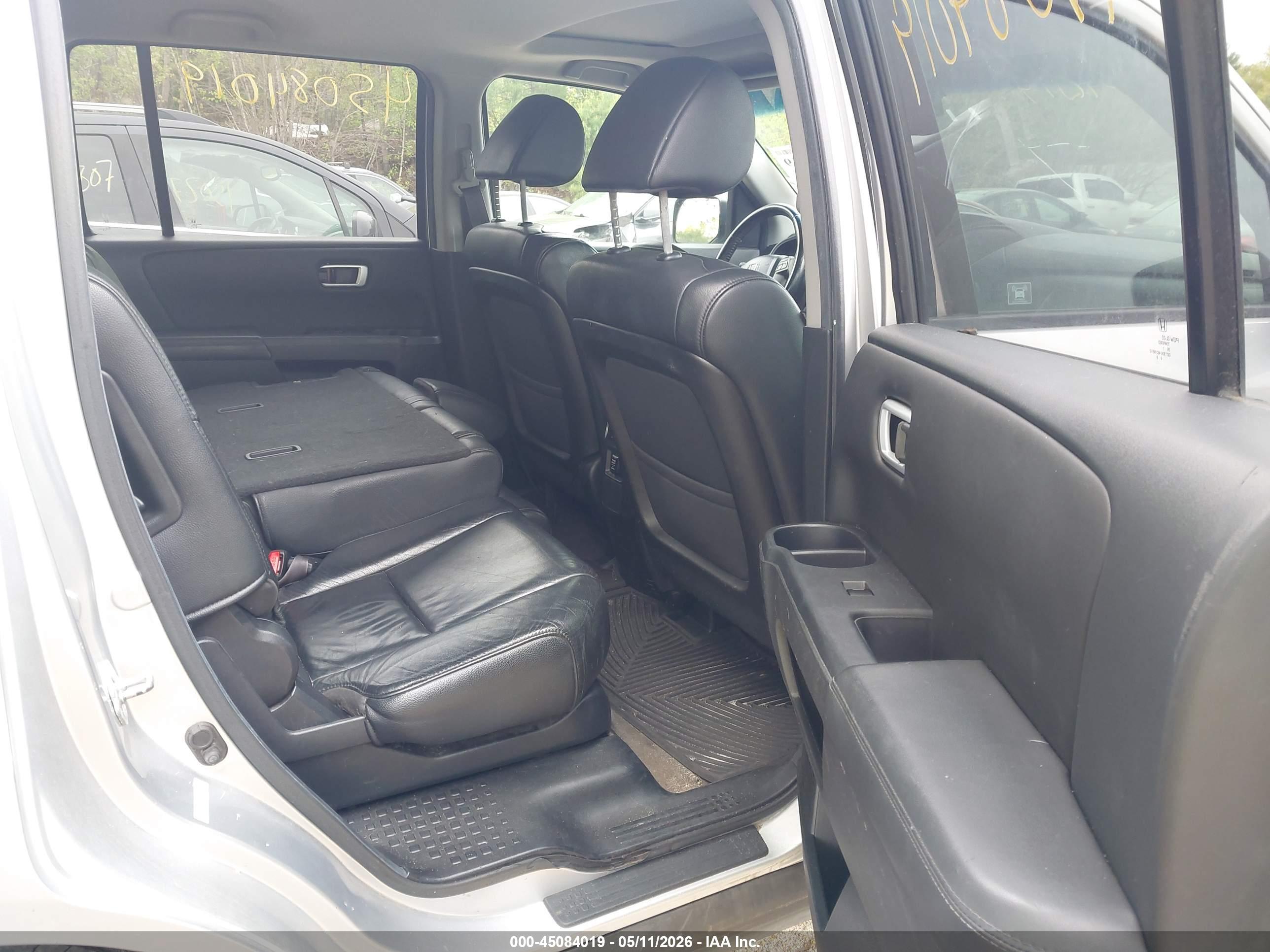 HONDA PILOT image 8