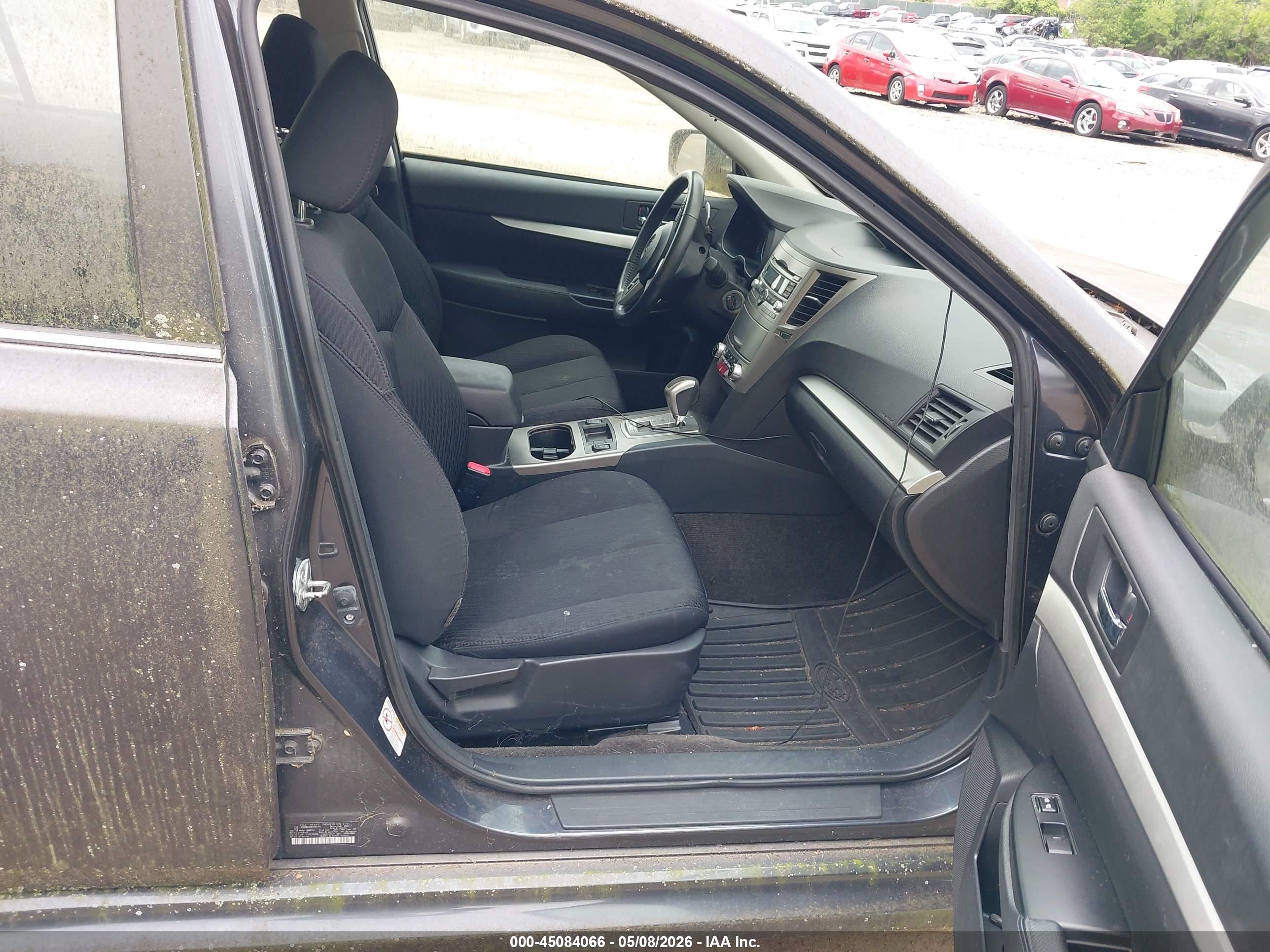 SUBARU LEGACY image 5
