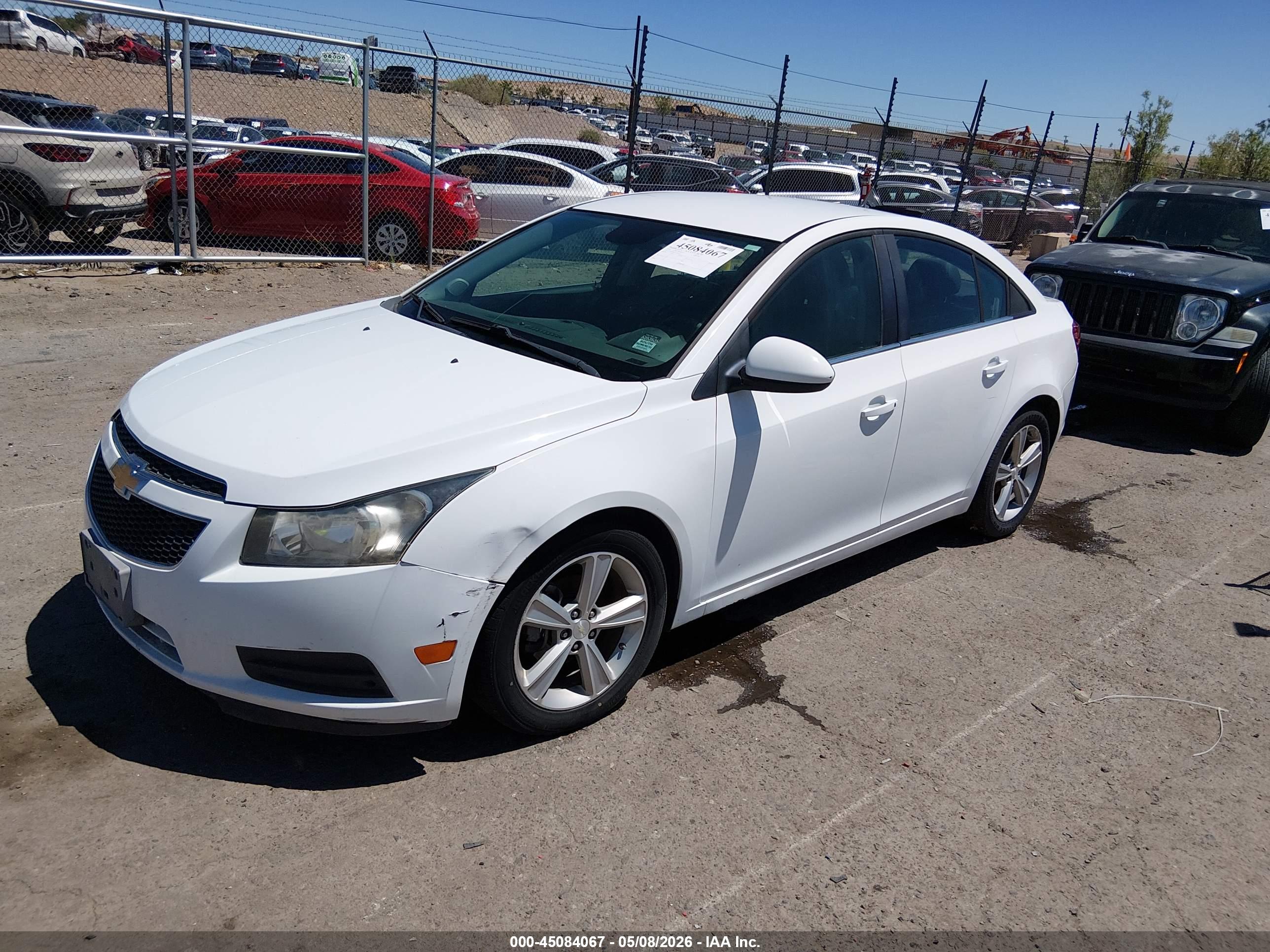 CHEVROLET CRUZE image 2