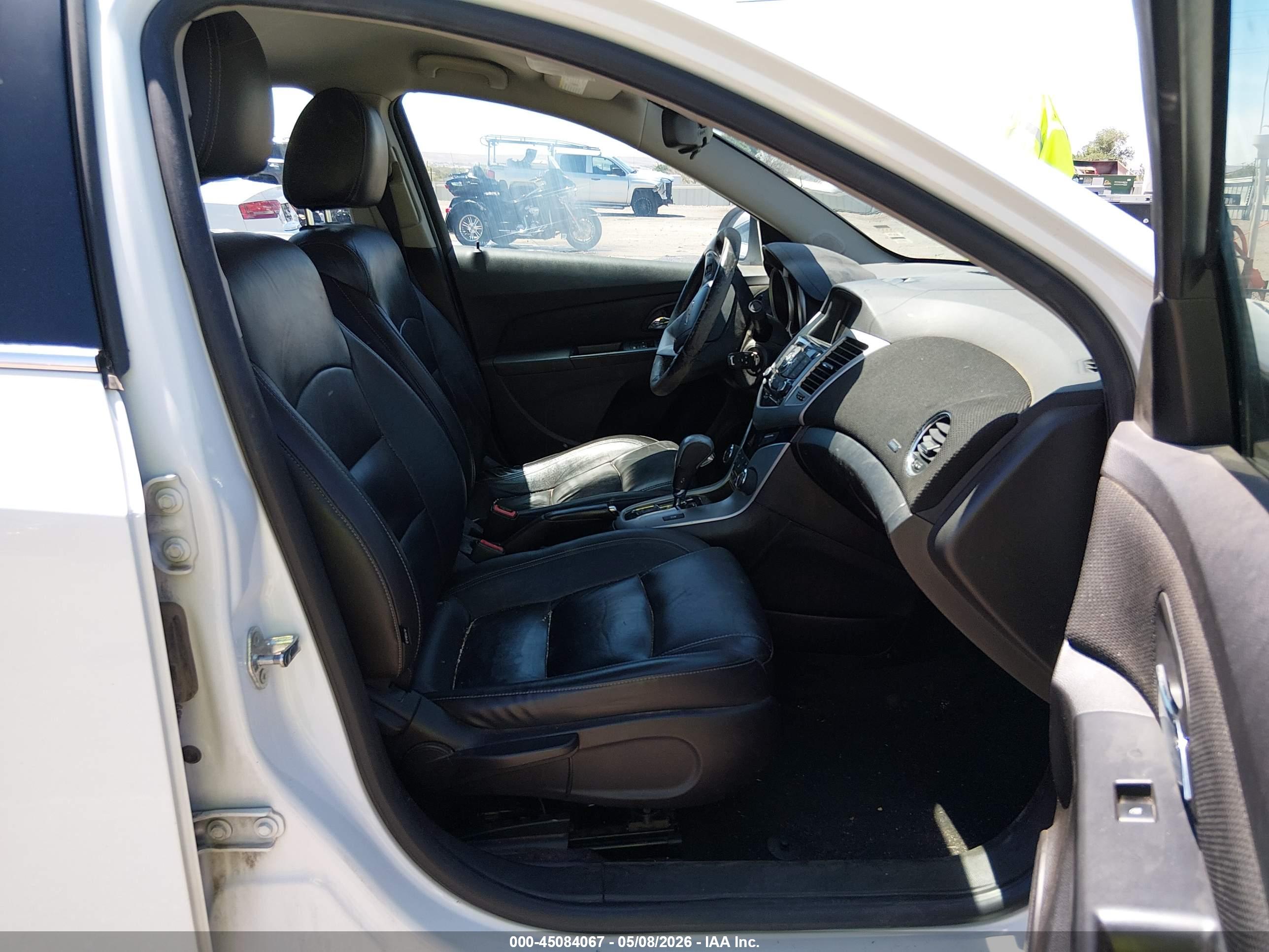 CHEVROLET CRUZE image 5