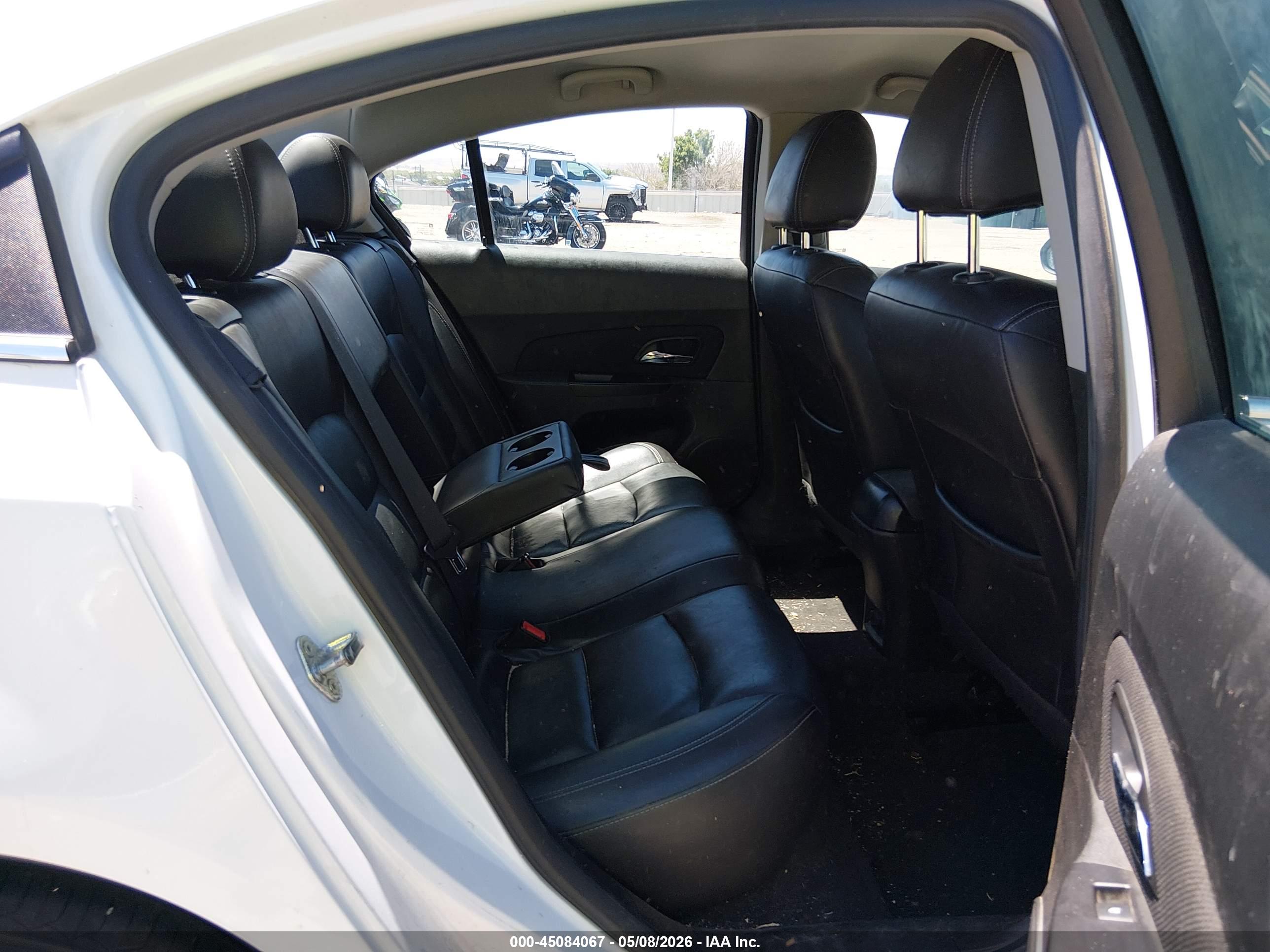 CHEVROLET CRUZE image 8