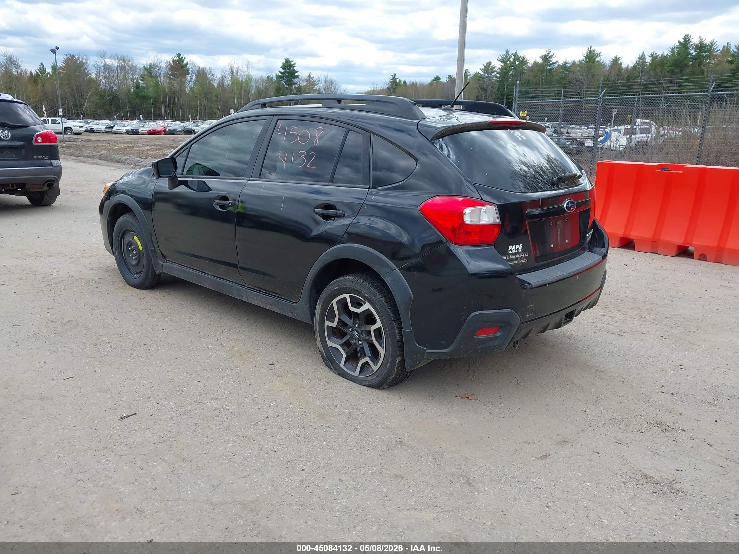 SUBARU CROSSTREK image 3