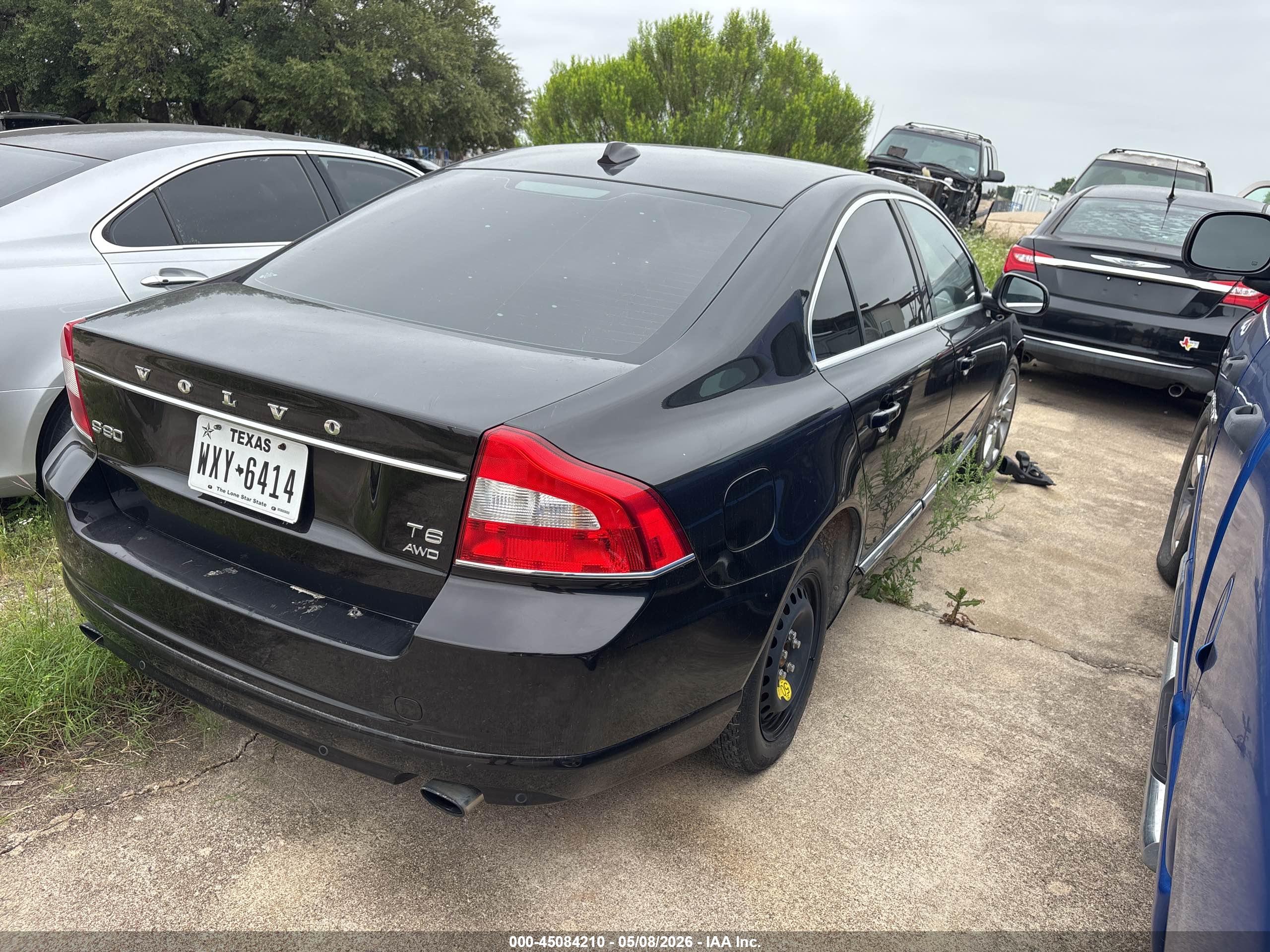VOLVO S80 image 4