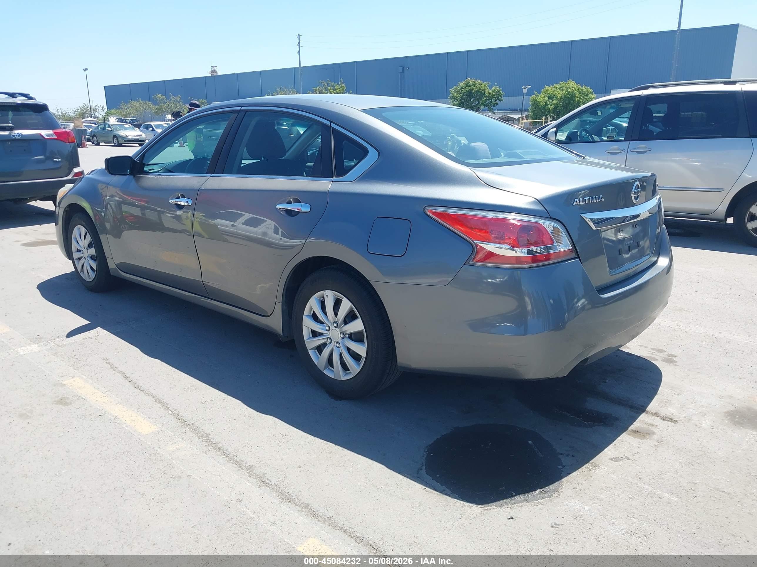 NISSAN ALTIMA image 3