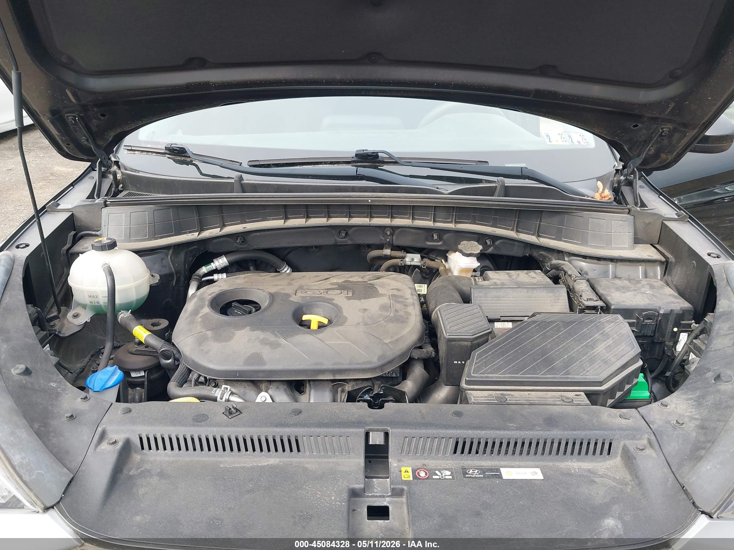 HYUNDAI TUCSON image 10