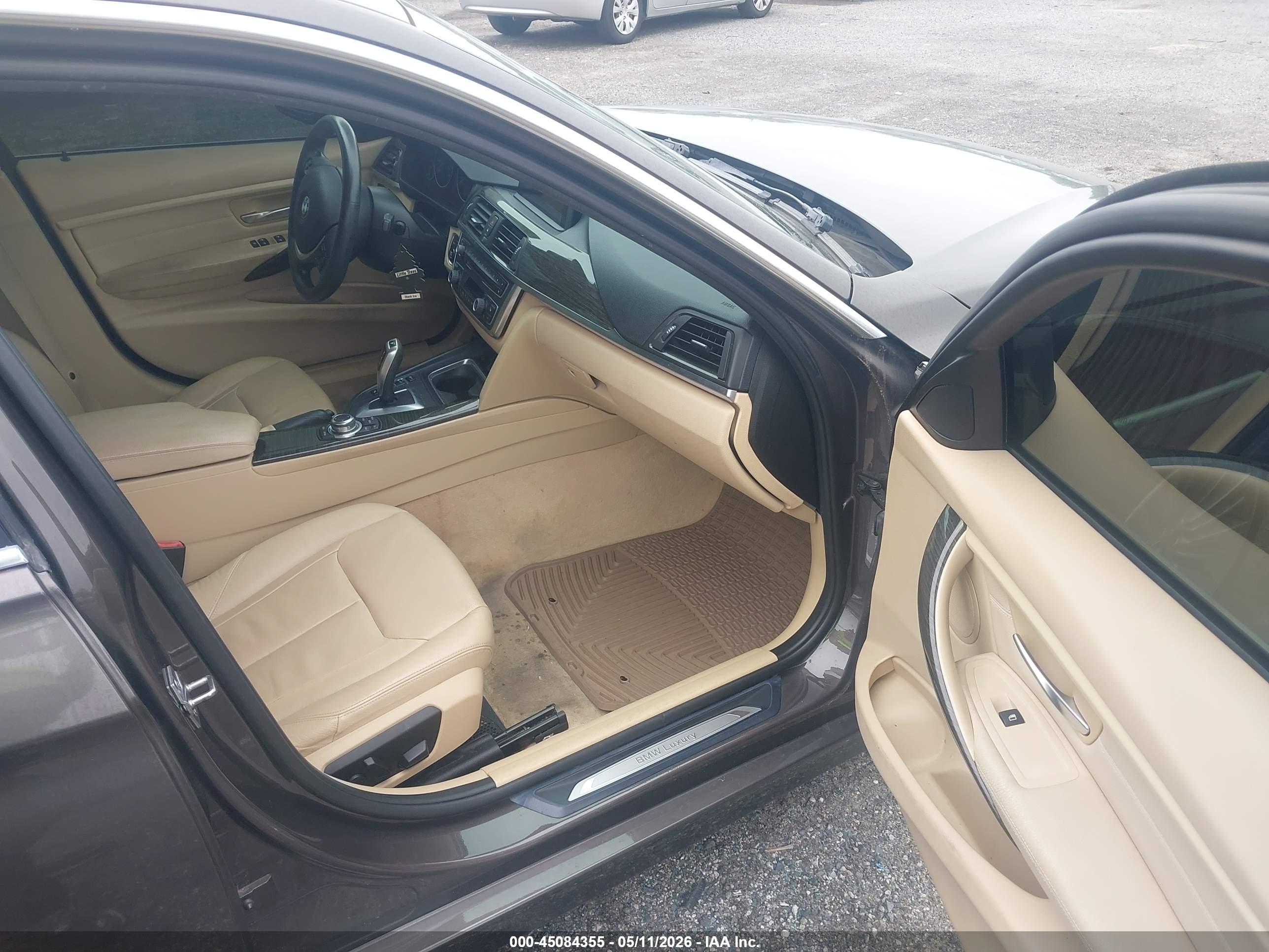 BMW 328I image 5