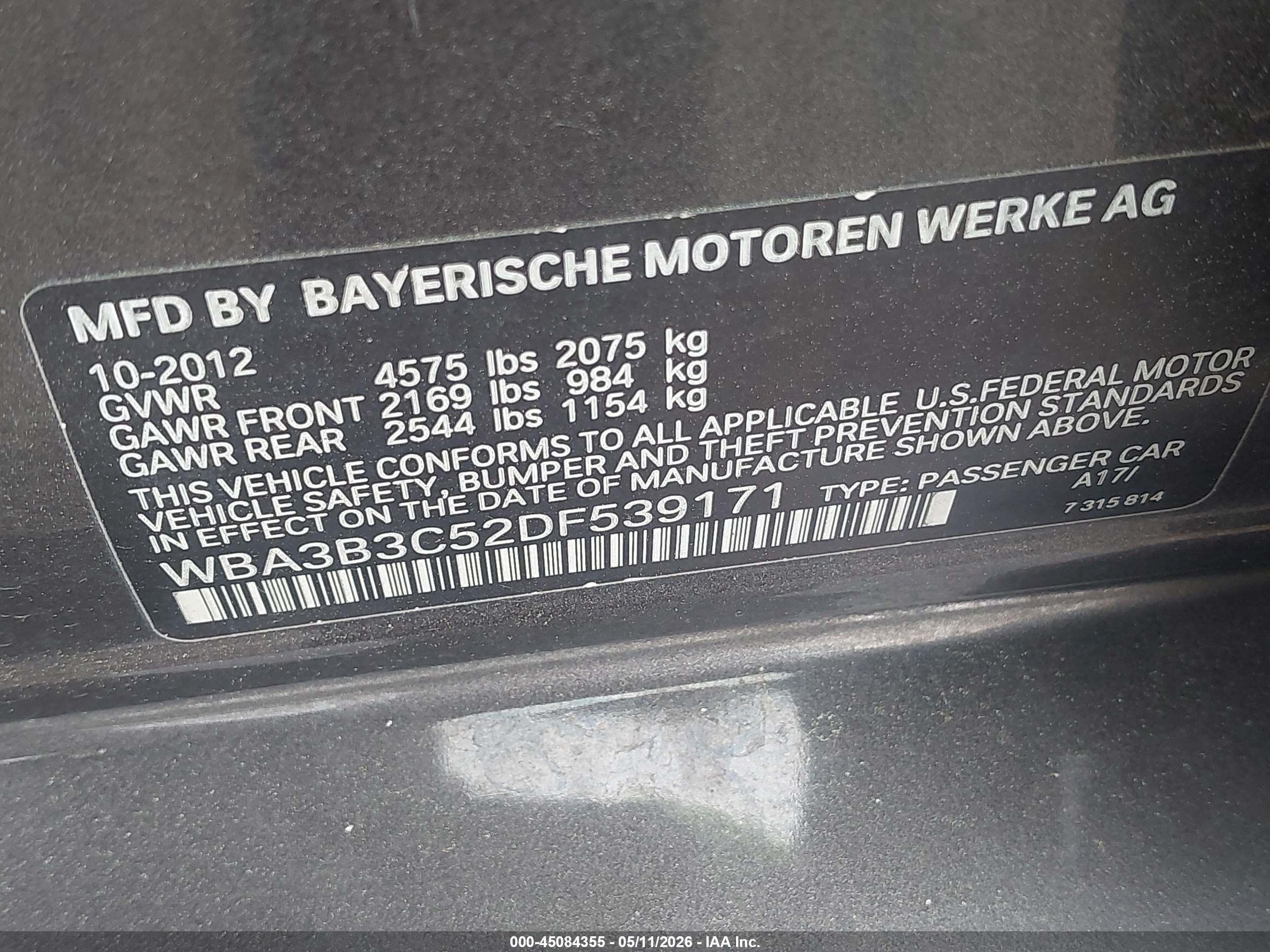 BMW 328I image 9