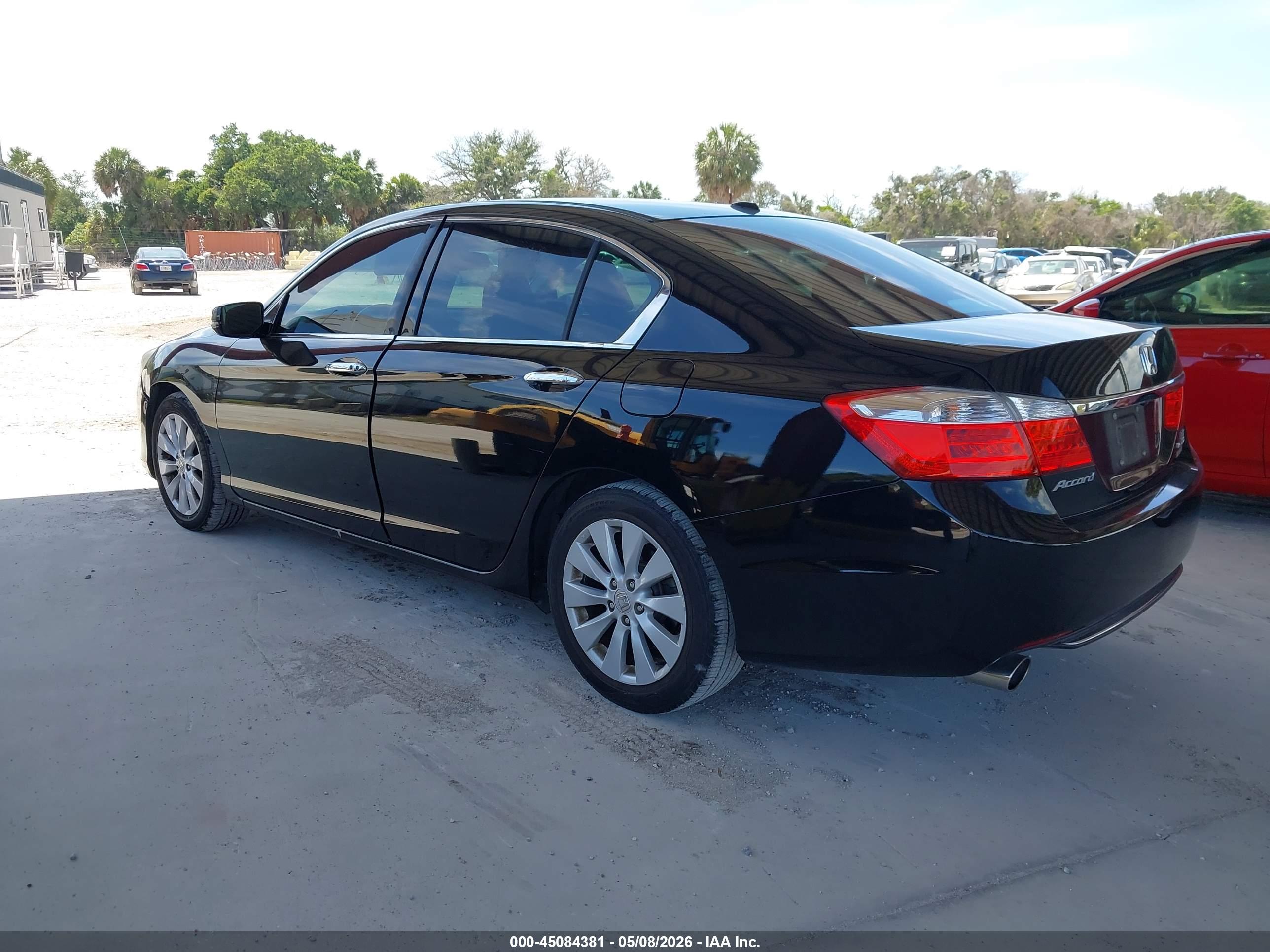 HONDA ACCORD image 3